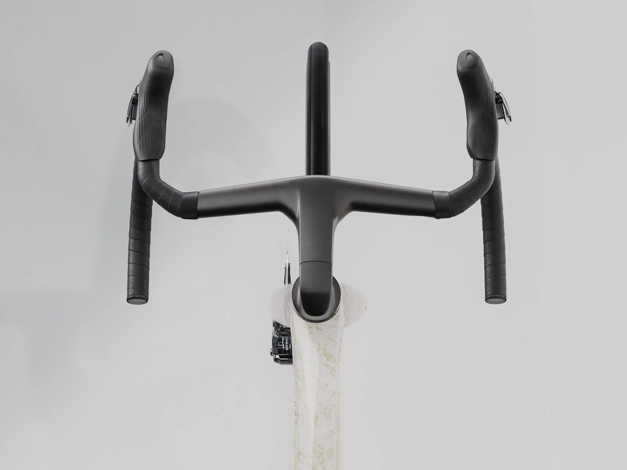 Madone SLR 7 Ultegra Di2 Gen 8 Carbon Road Bike