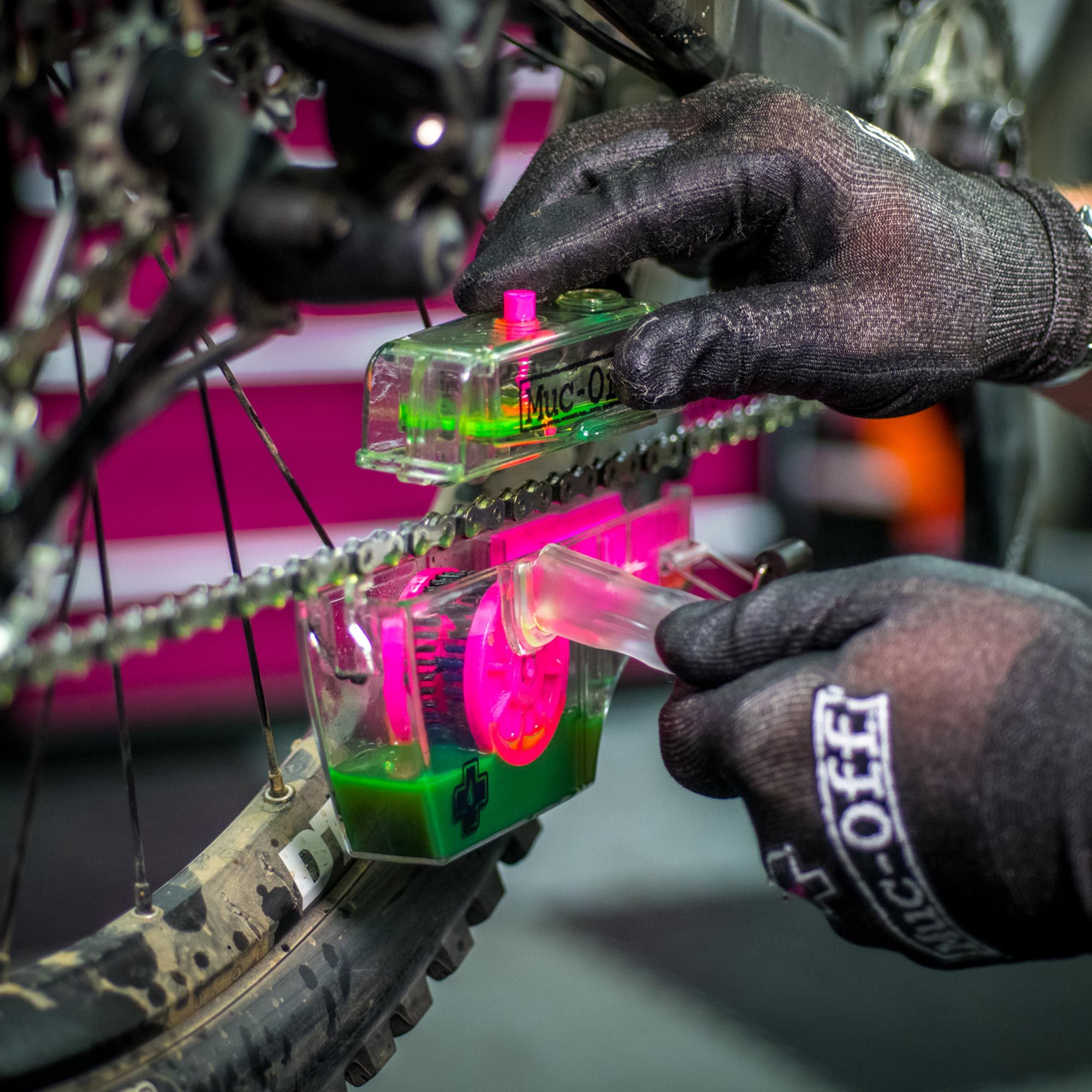 X-3 Dirty Bicycle Chain Cleaner Machine