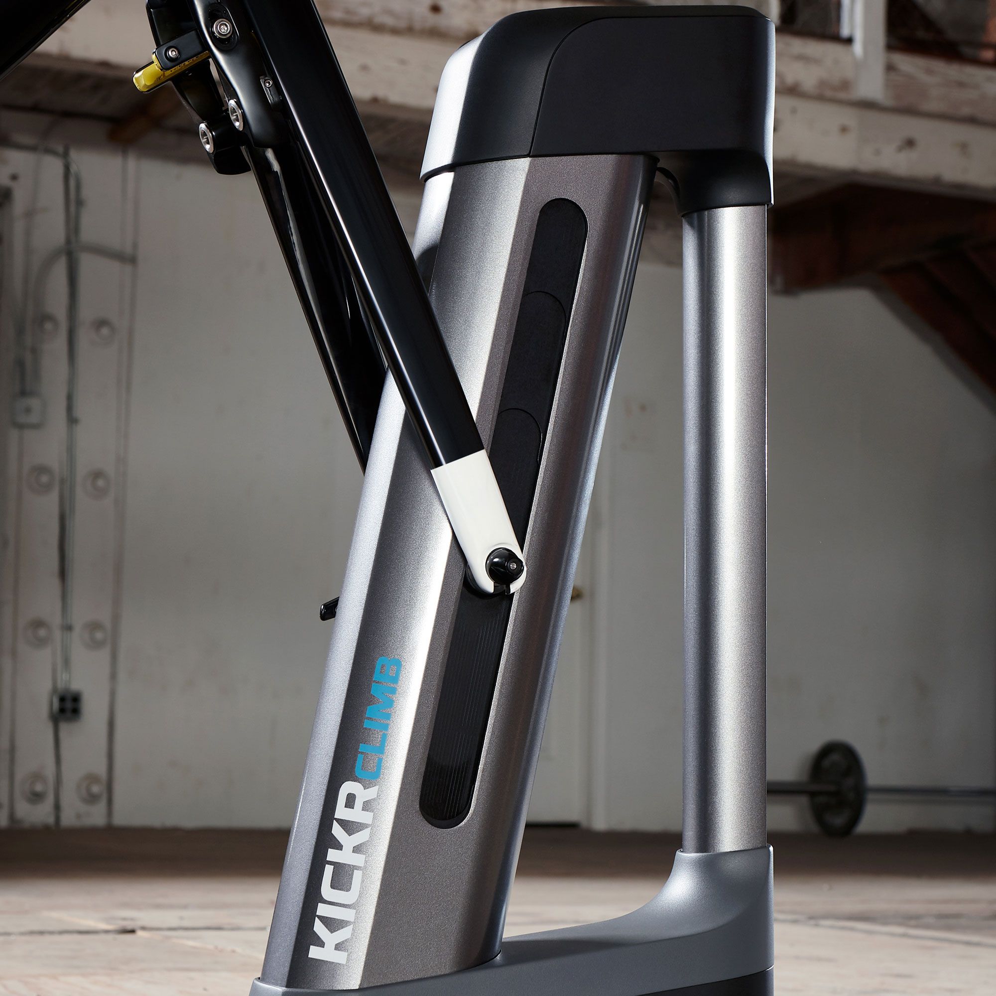 KICKR CLIMB Indoor Grade Simulator