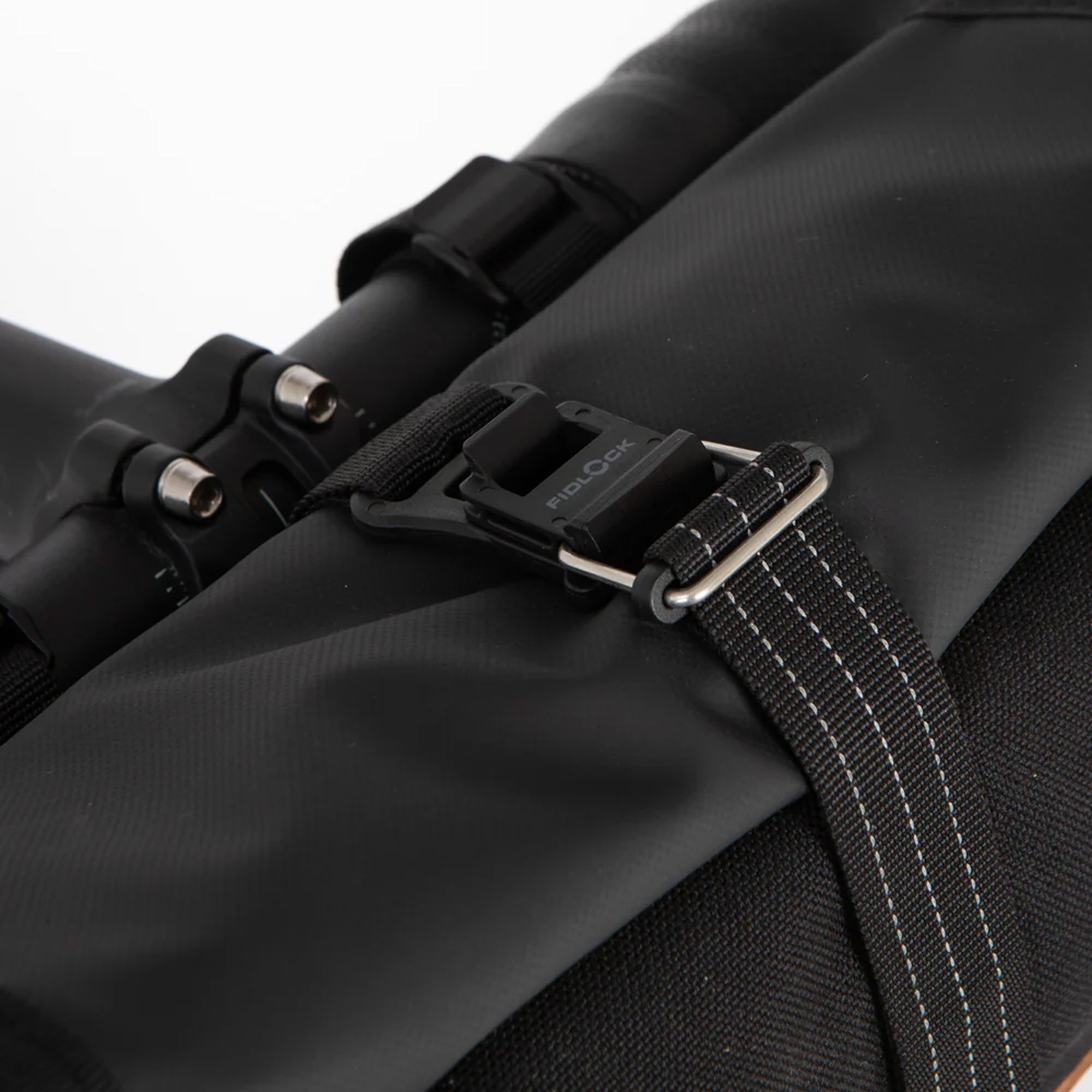 Rolltop Canister Bag 4L