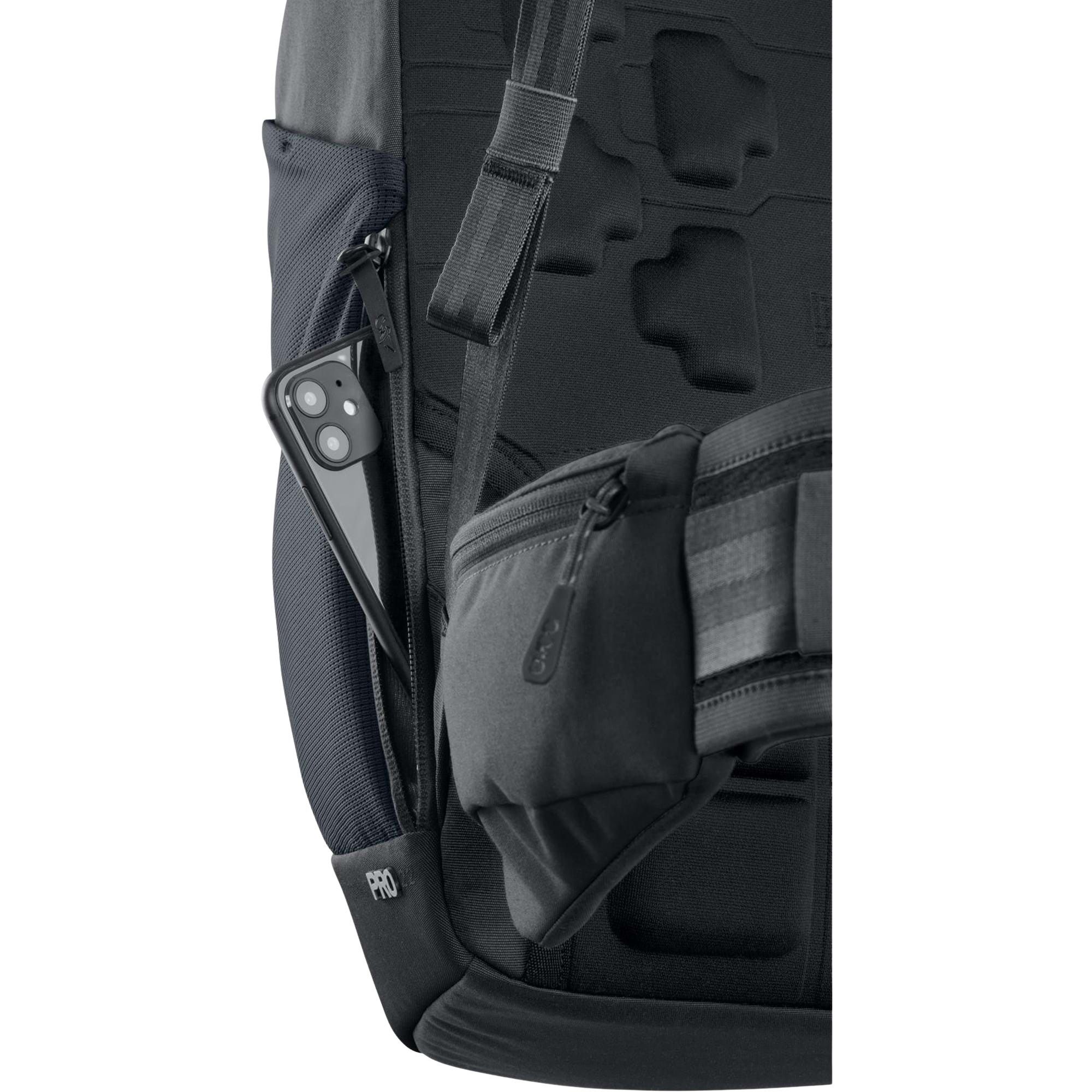 Commute Pro 22L Backpack