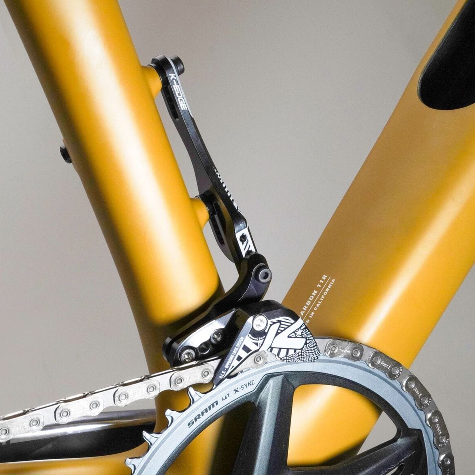 1x Bottle Cage Mount Race Chain Guide