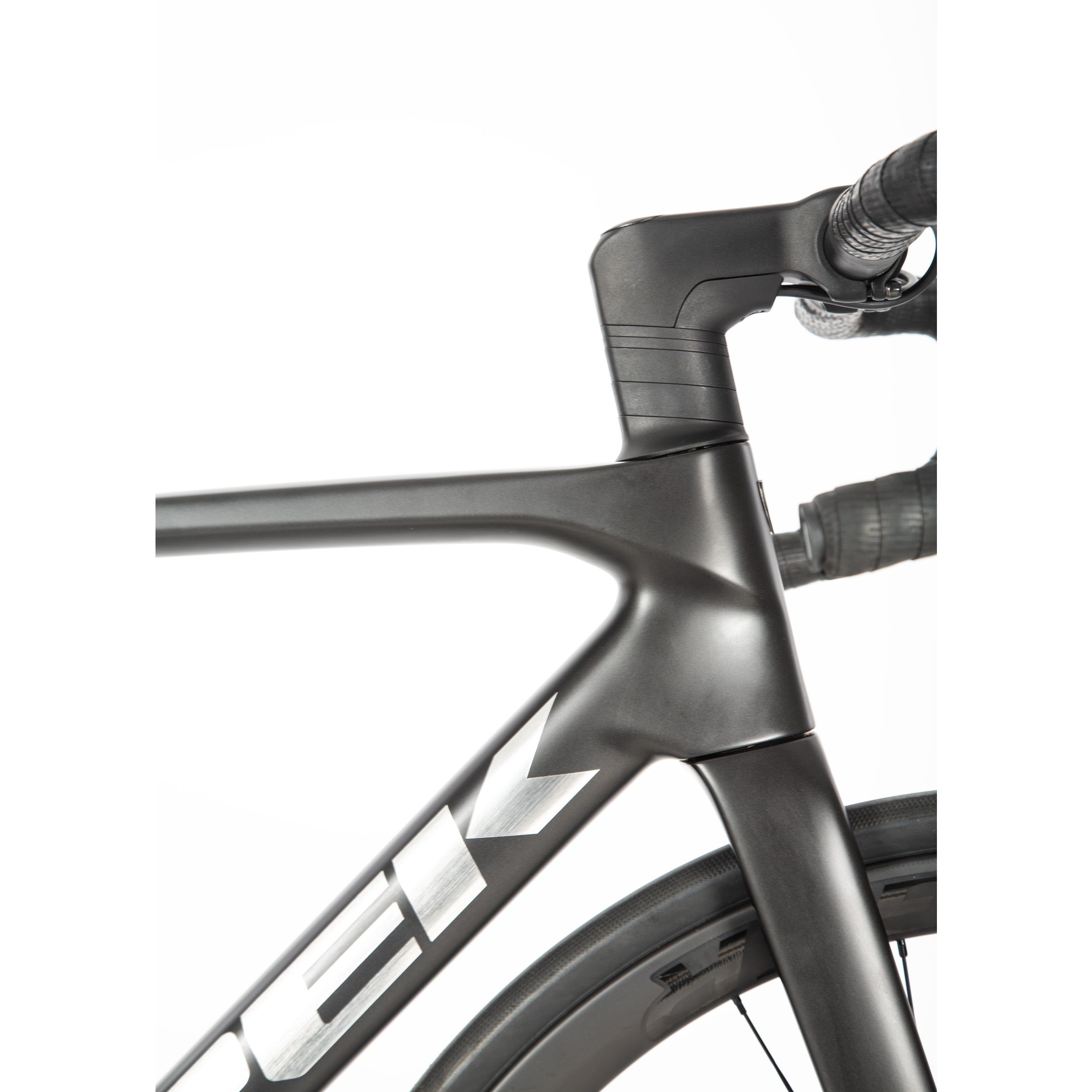 Madone SL 6 Gen 8 2025 - Approved Used