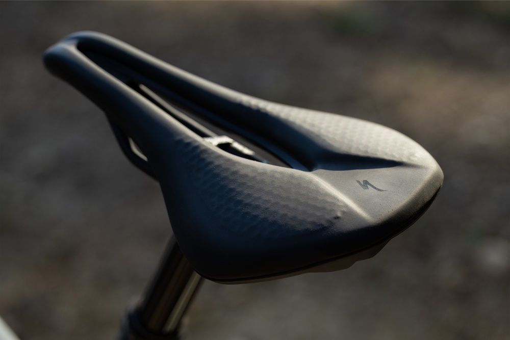 Power Expert Mirror Saddle