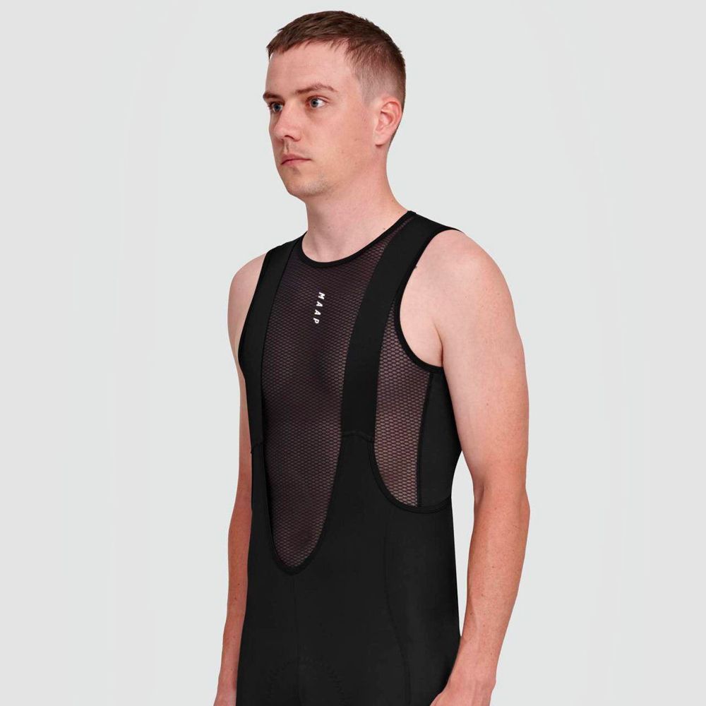 Team Sleeveless Base Layer