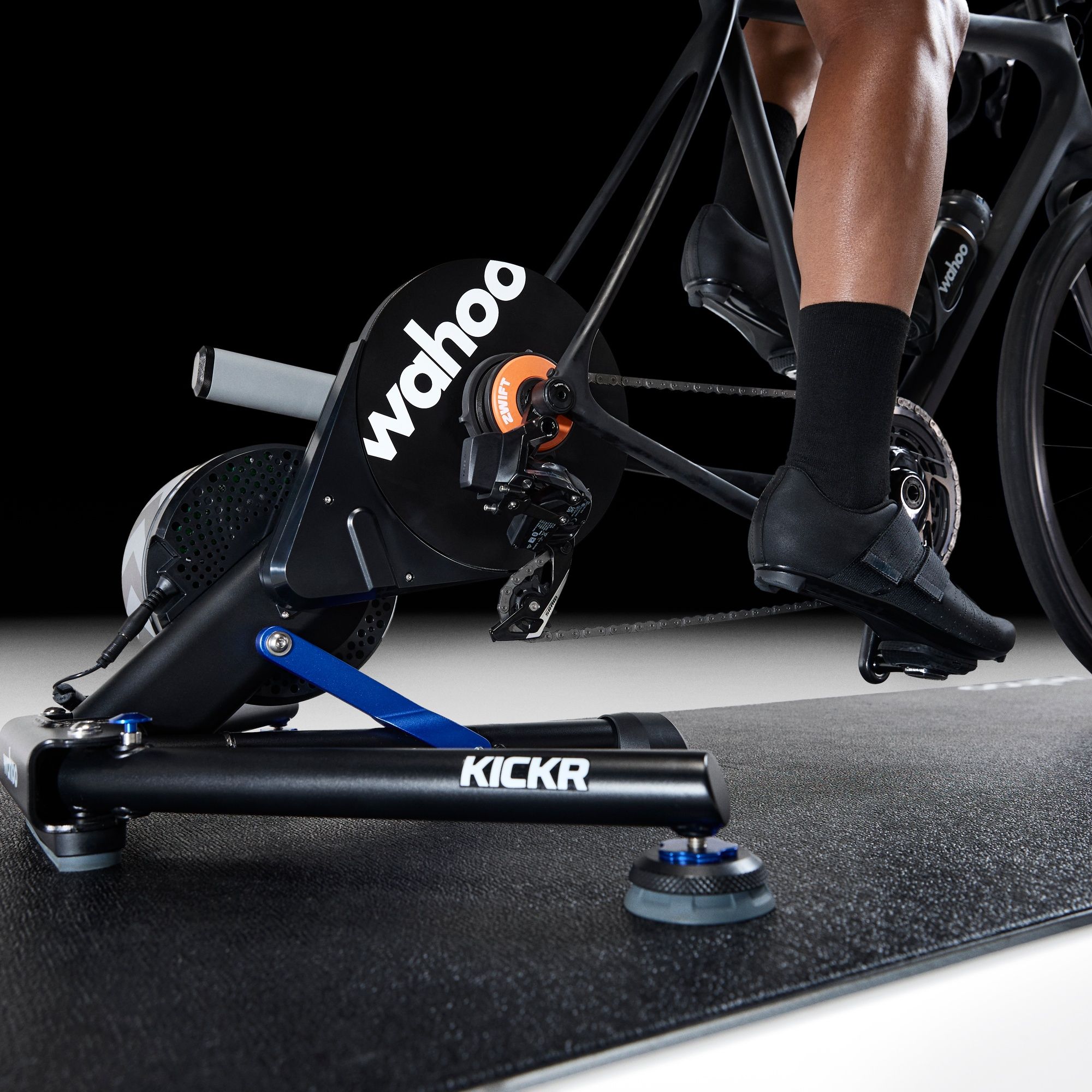 KICKR V6  Turbo Trainer with Zwift Cog & Click
