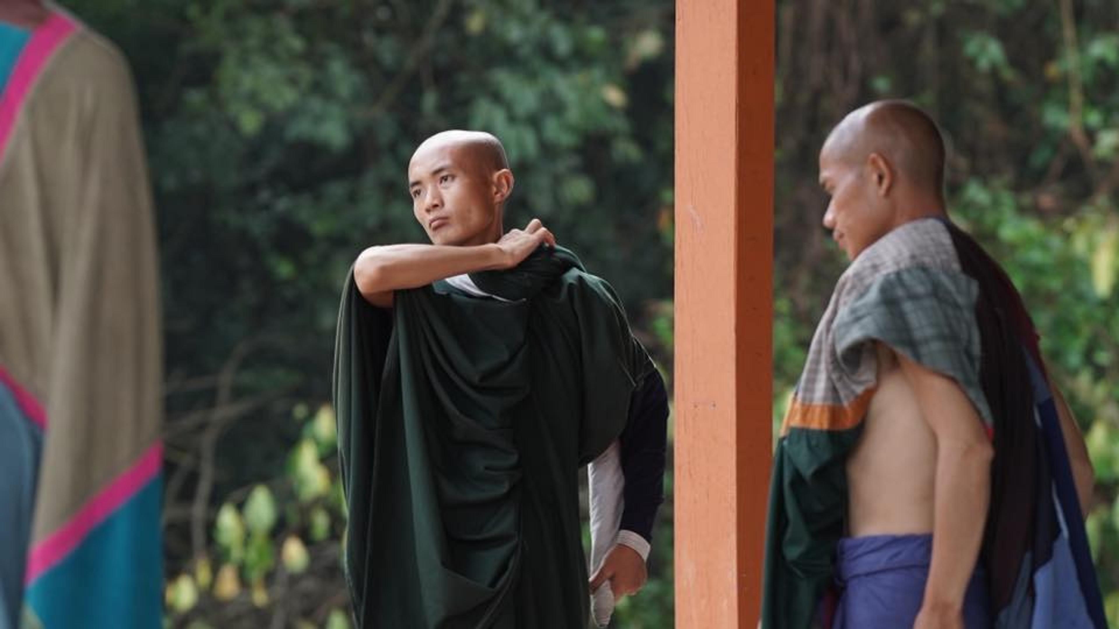 Sư Minh Tuệ và Đồng Tu