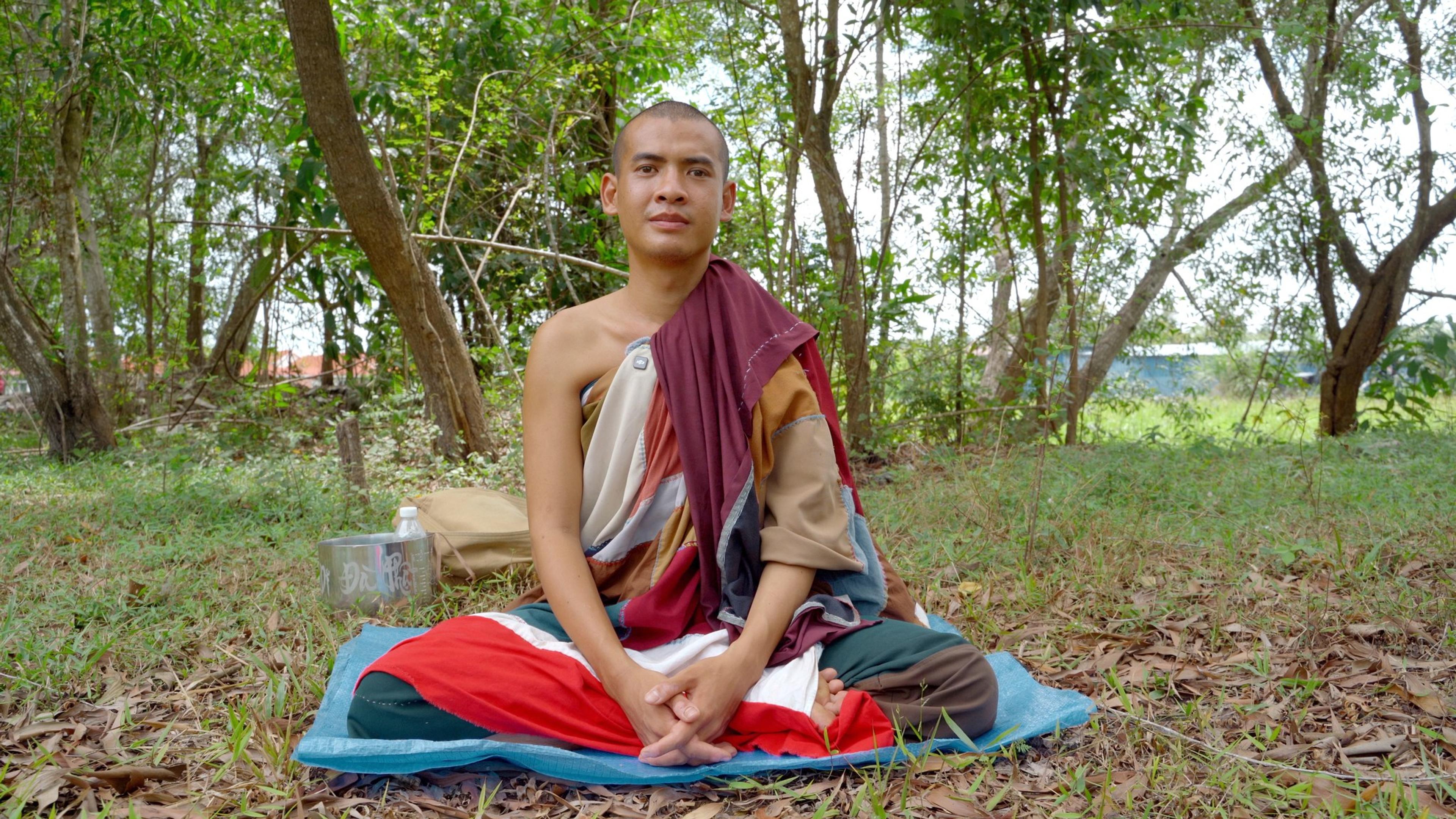 Sư Minh Tuệ và Đồng Tu