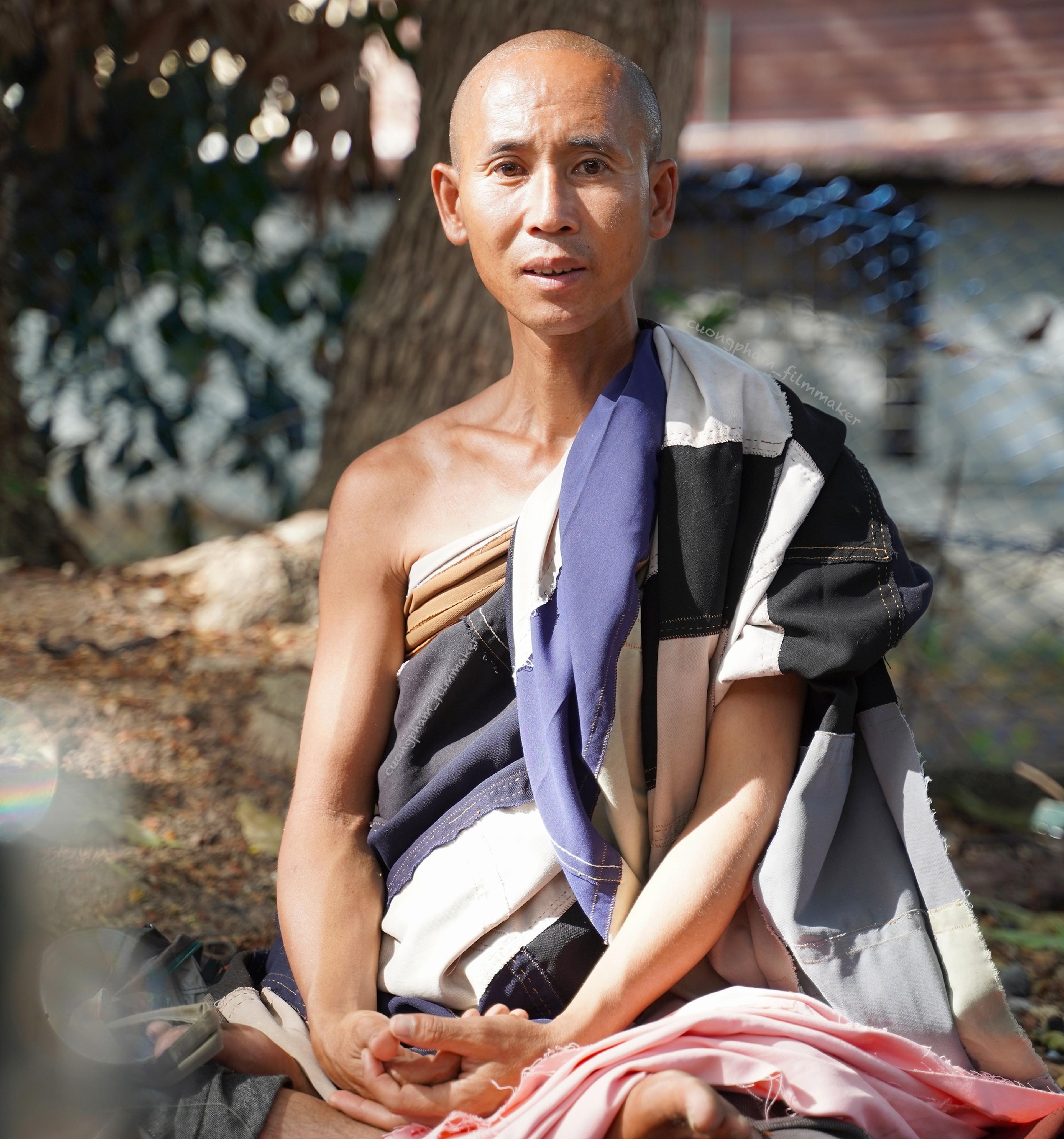 Sư Minh Tuệ và Đồng Tu