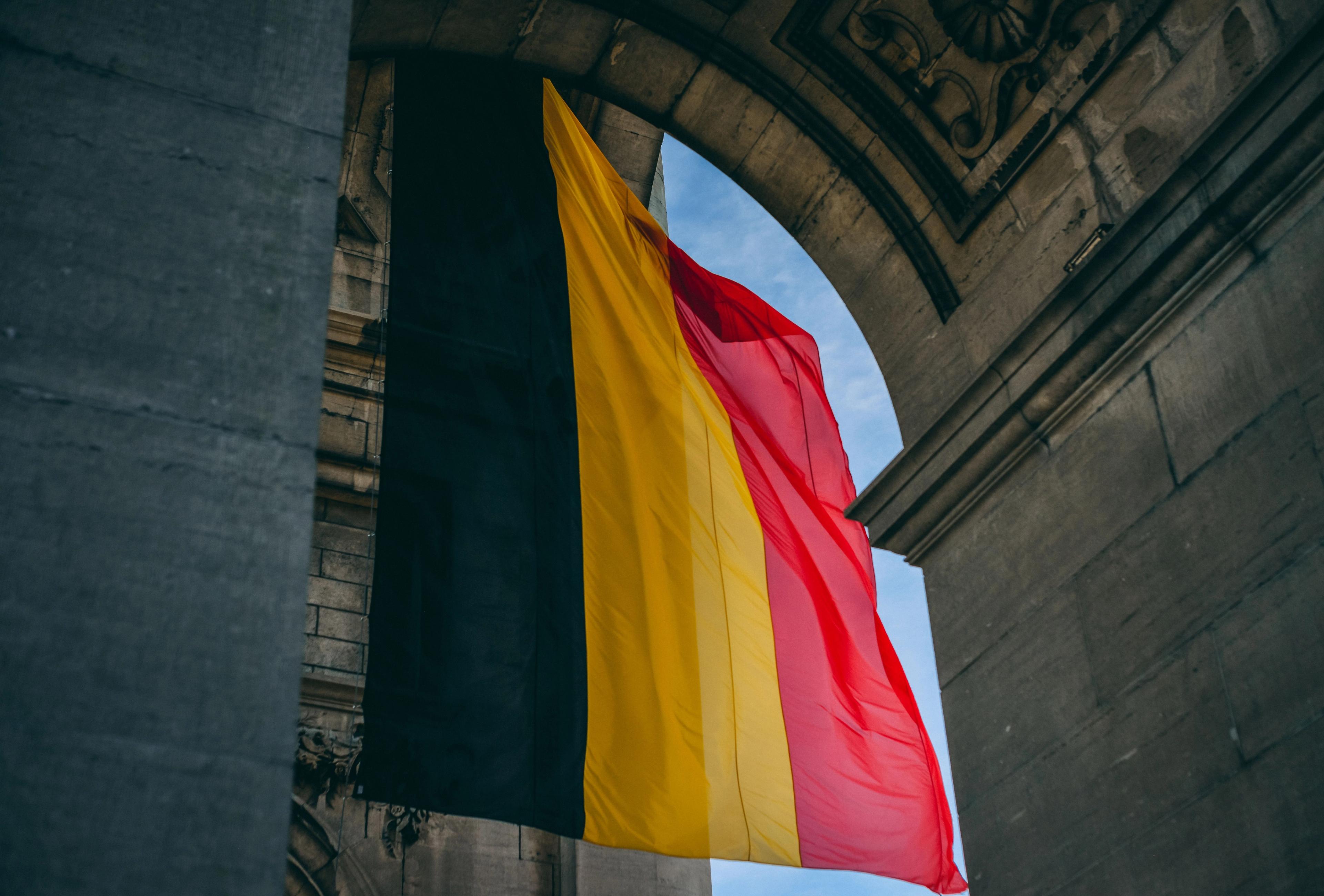 'Difficult measures needed': Flemish government presents €2 billion in cuts