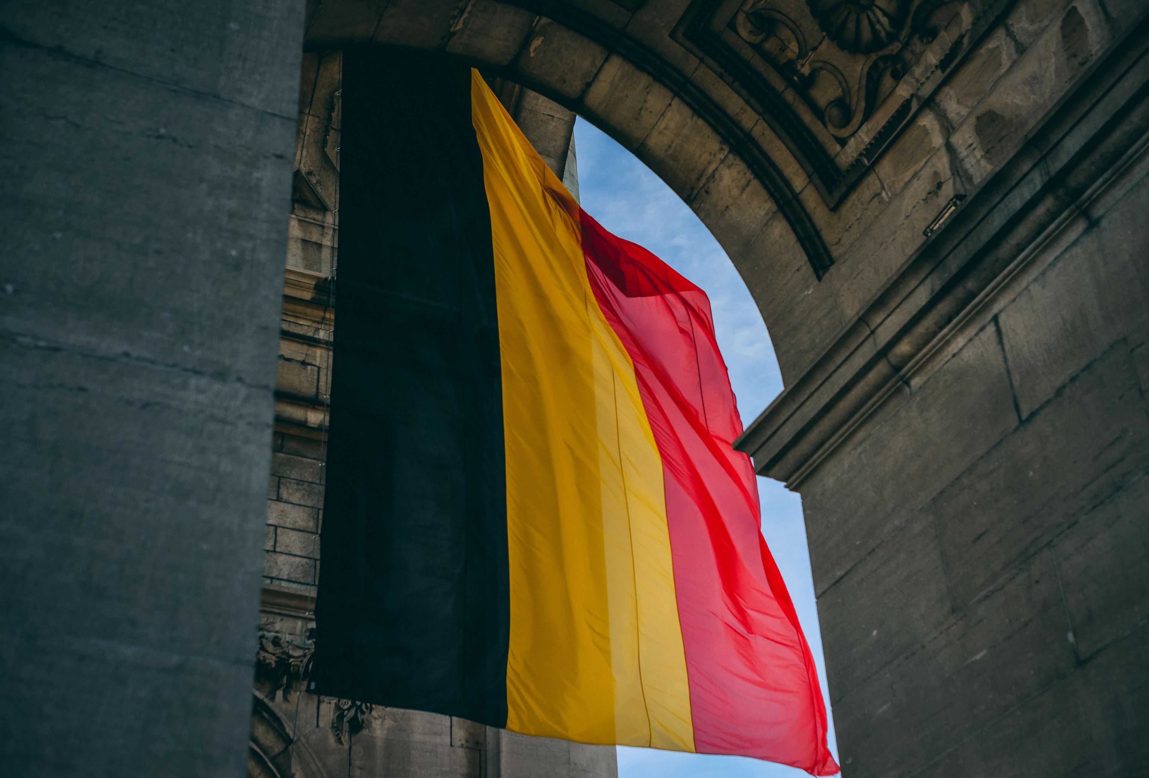'Difficult measures needed': Flemish government presents €2 billion in cuts
