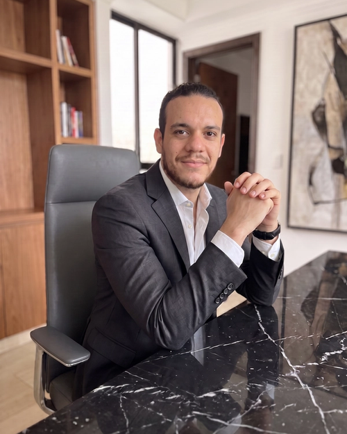 Diego M., Account Executive 