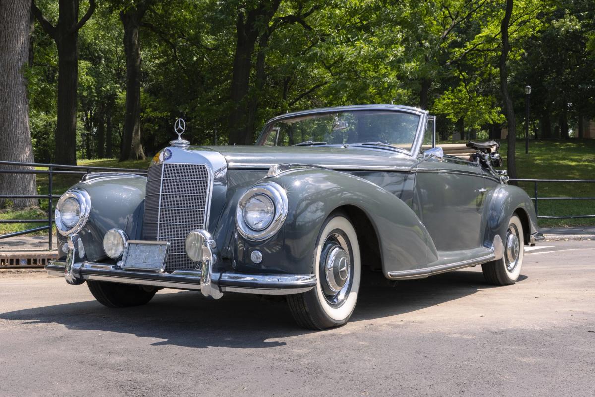 Mercedes-Benz 300 S Cabriolet