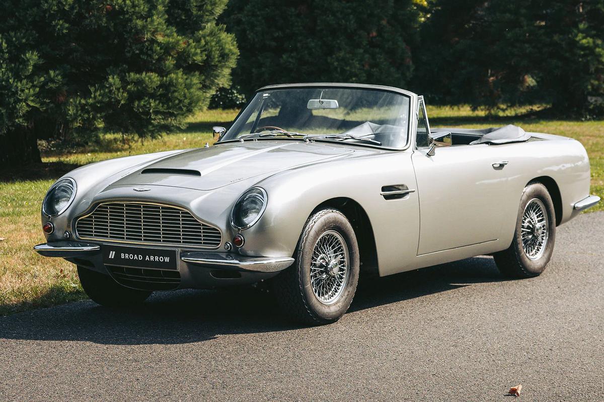 1967 Aston Martin DB6 Volante at The Zoute Concours Auction 2026