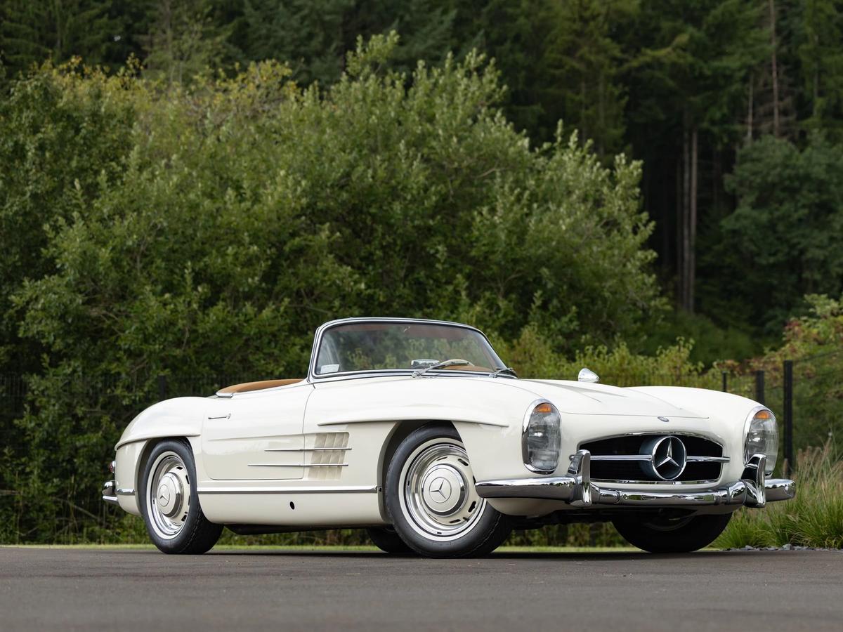 1961 Mercedes-Benz 300 SL Roadster at The Zoute Sale 2026