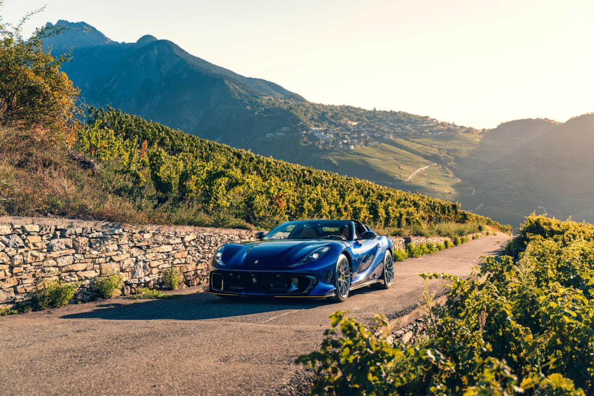 Ferrari 812 Competizione A