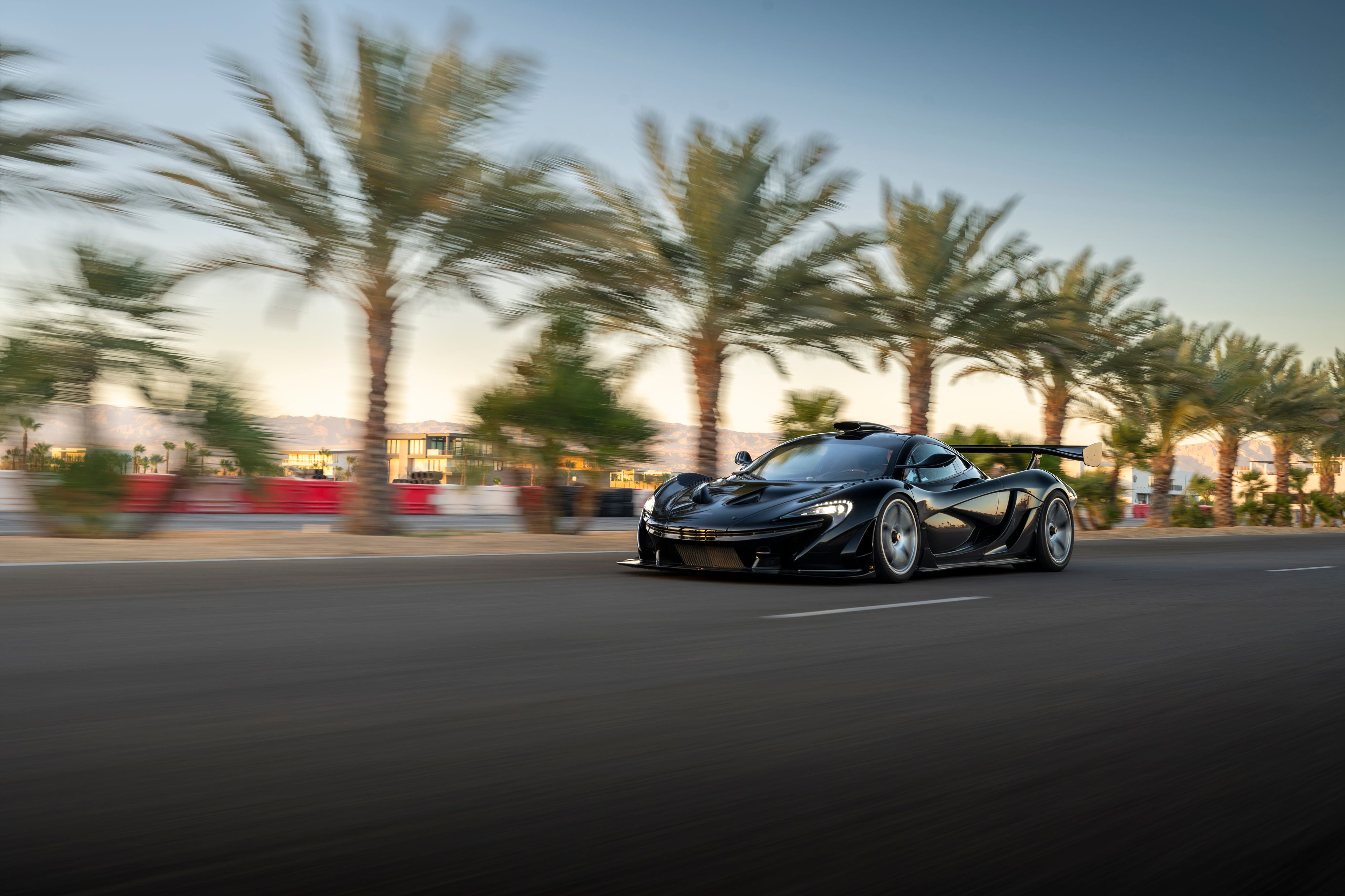2014 McLaren P1 GT by Lanzante