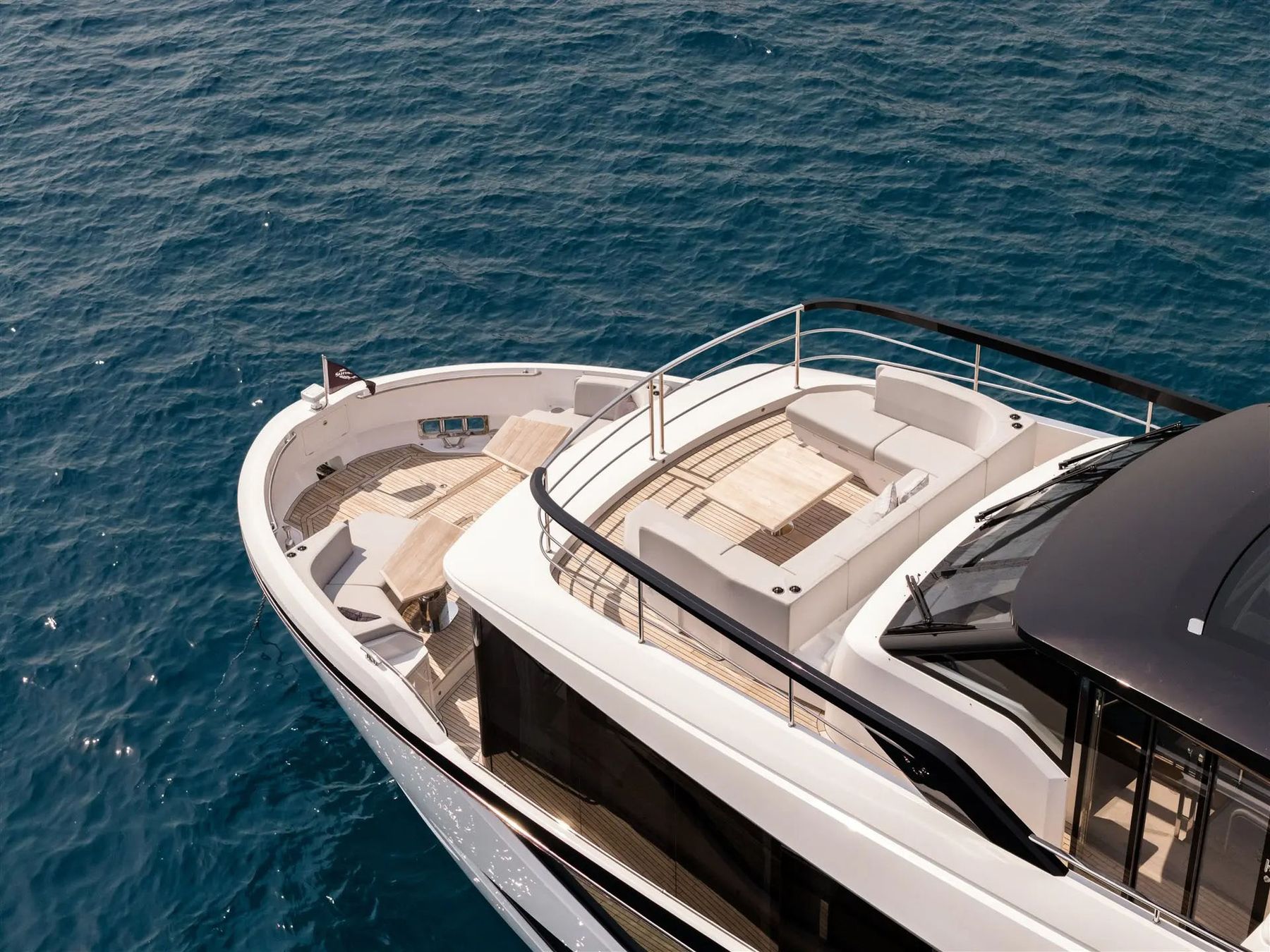 90 Ocean Enclosed 5