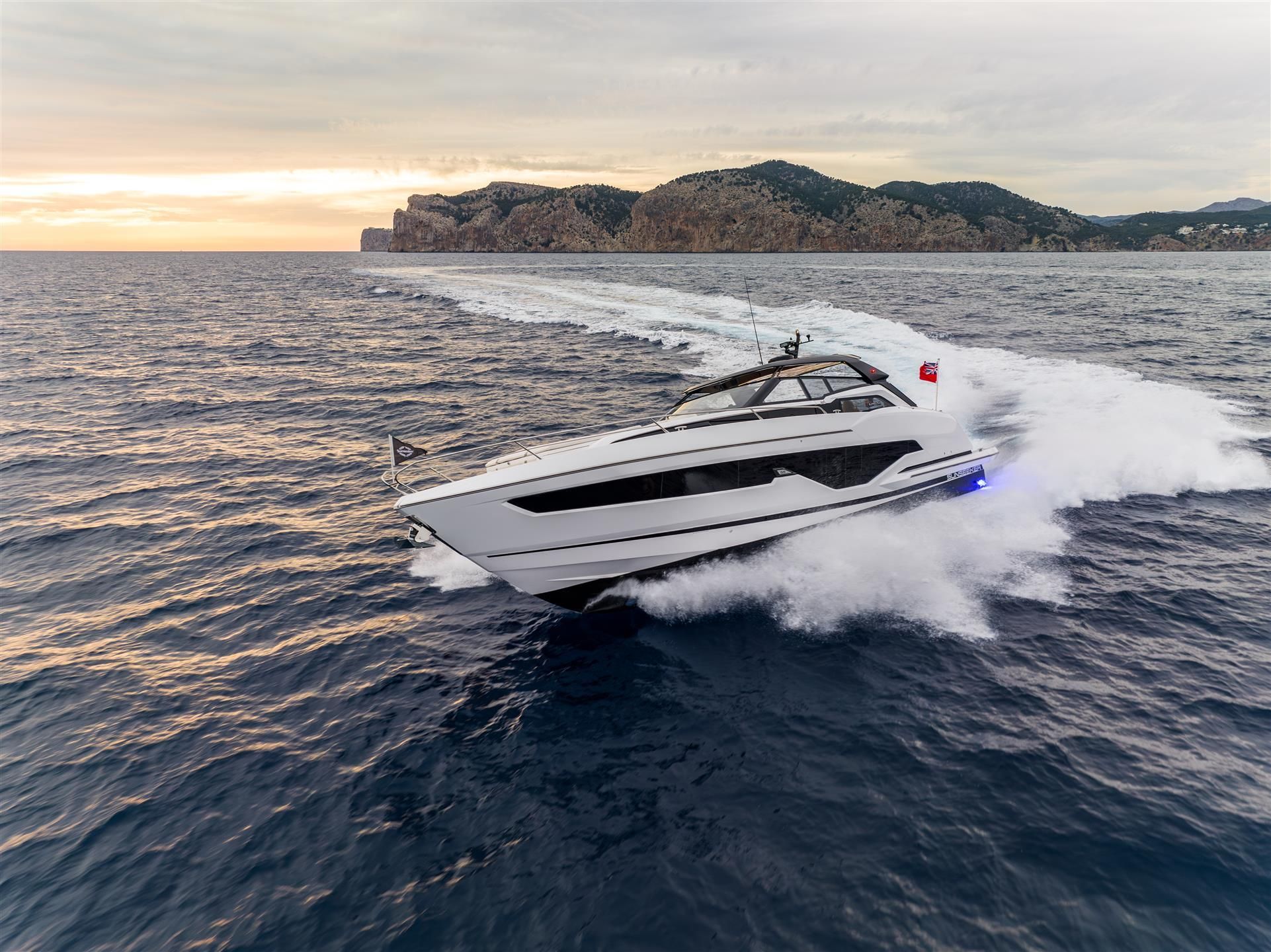 Sunseeker Superhawk 55