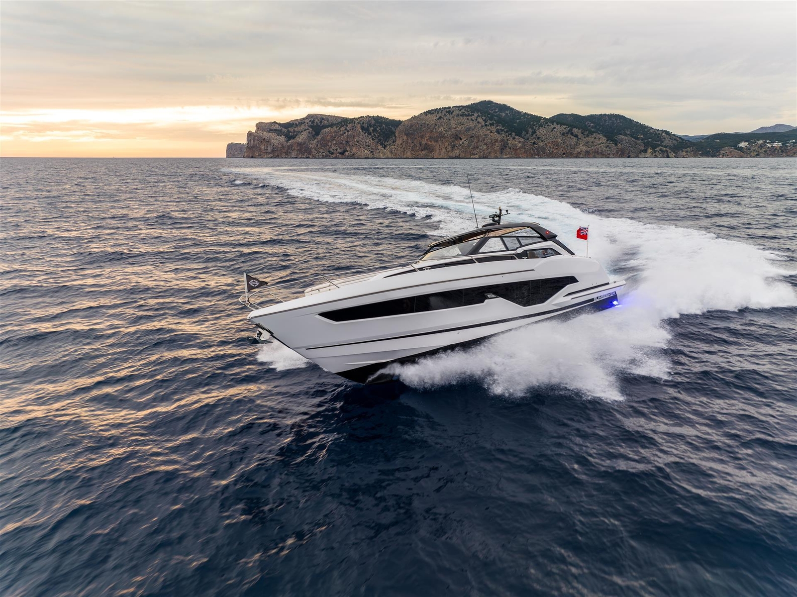 Sunseeker Superhawk 55