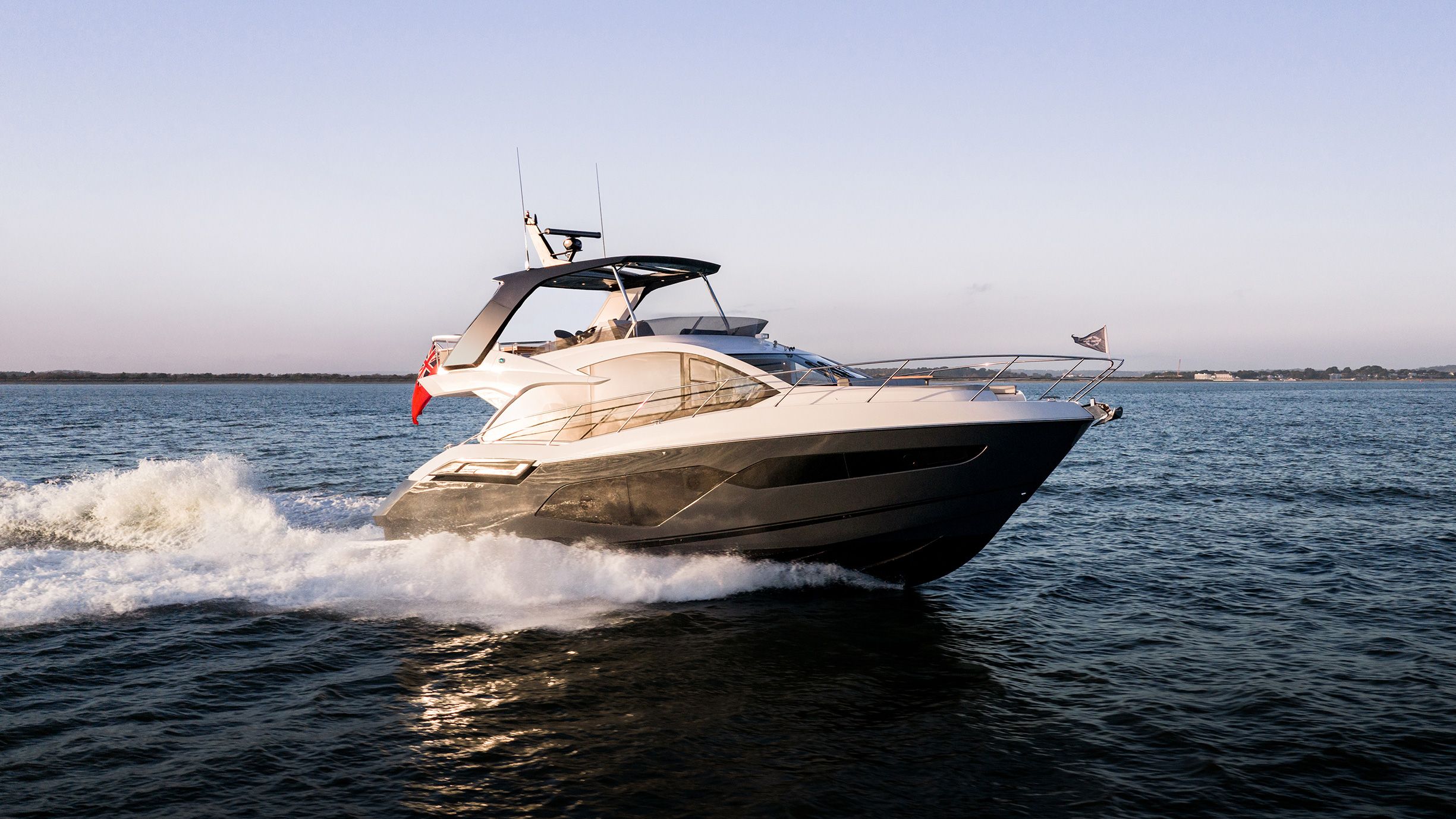 Sunseeker Manhattan 56