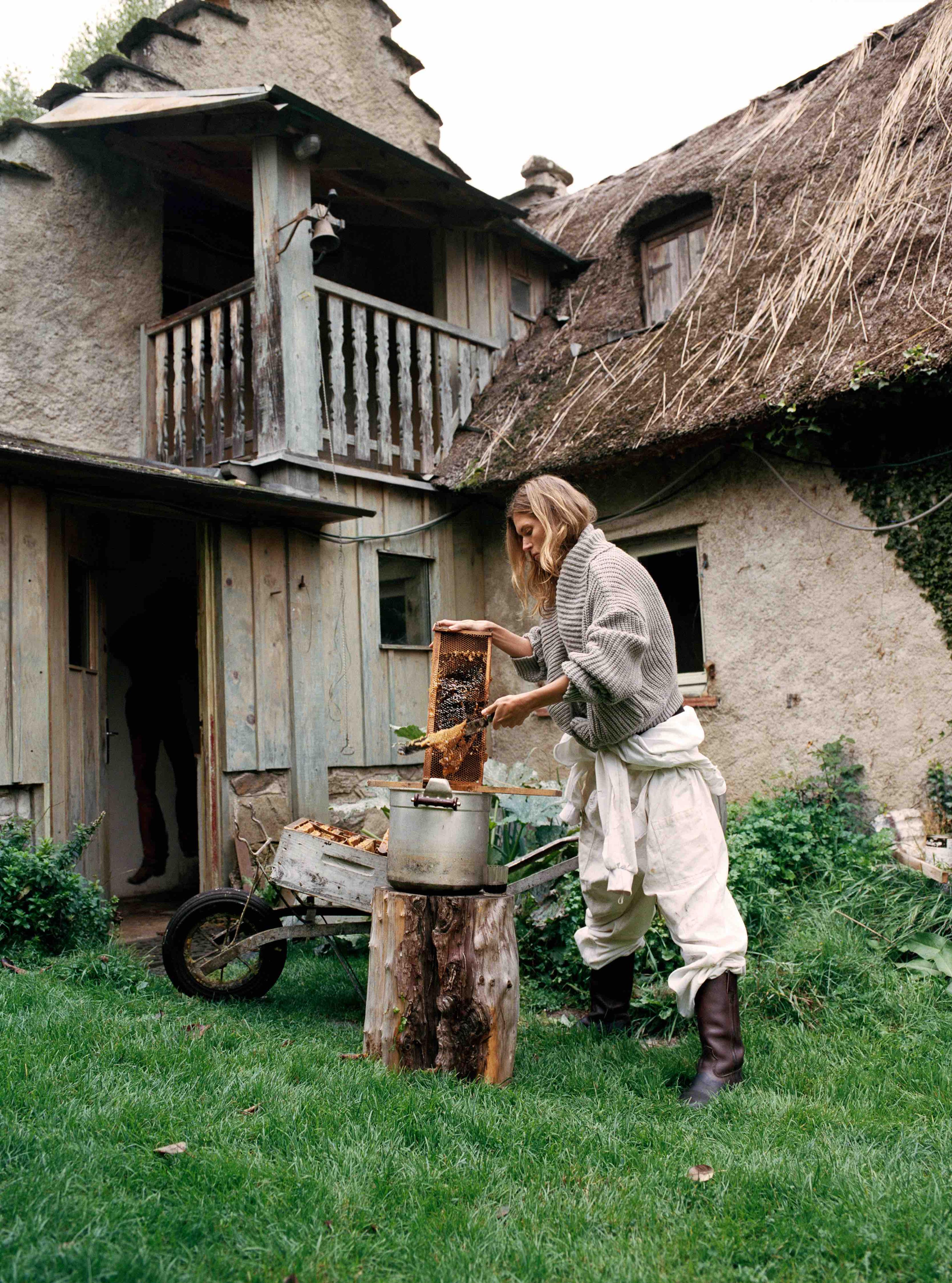 Image 2 of 6 from Cedric Bihr