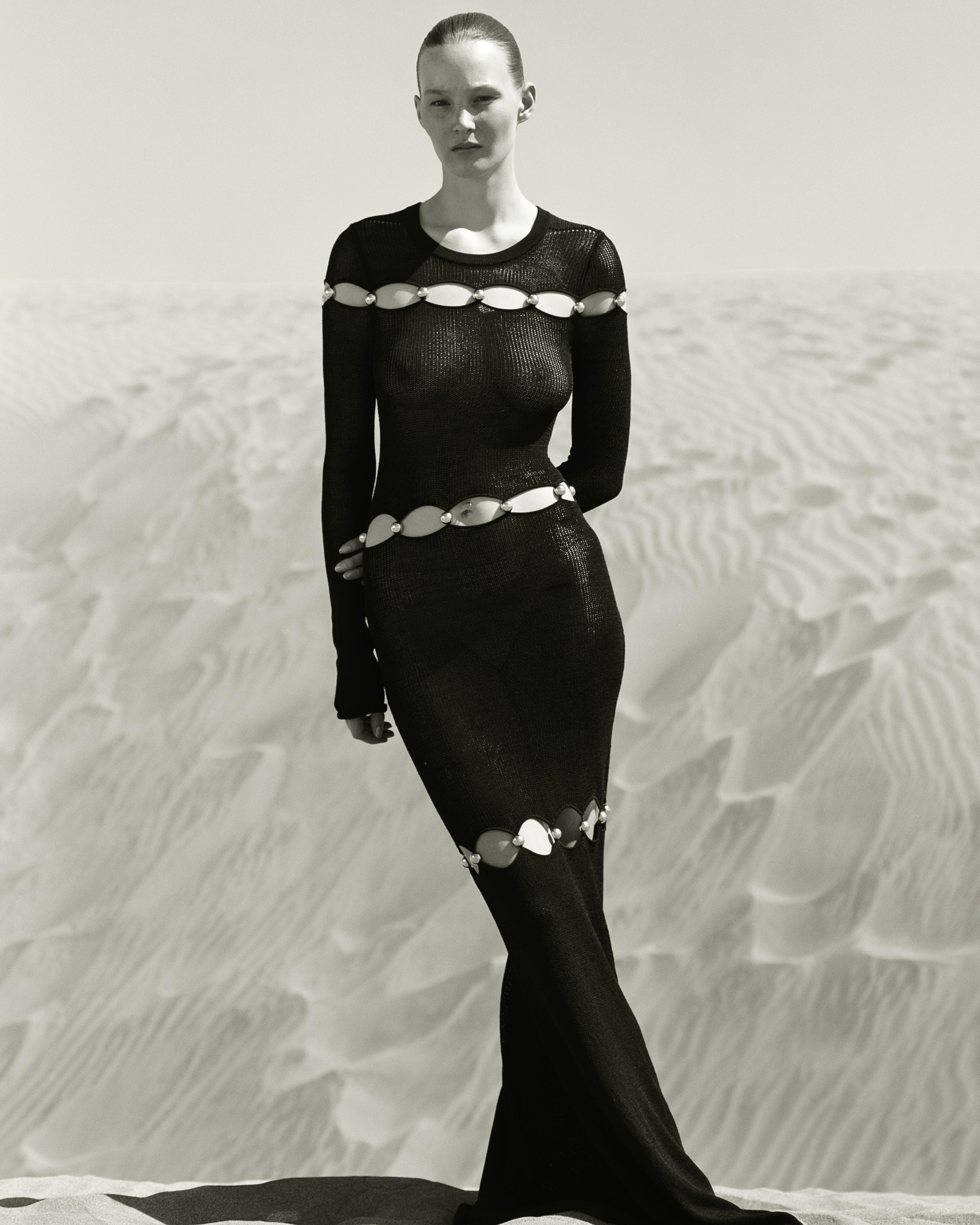 Image 1 of 5 from  