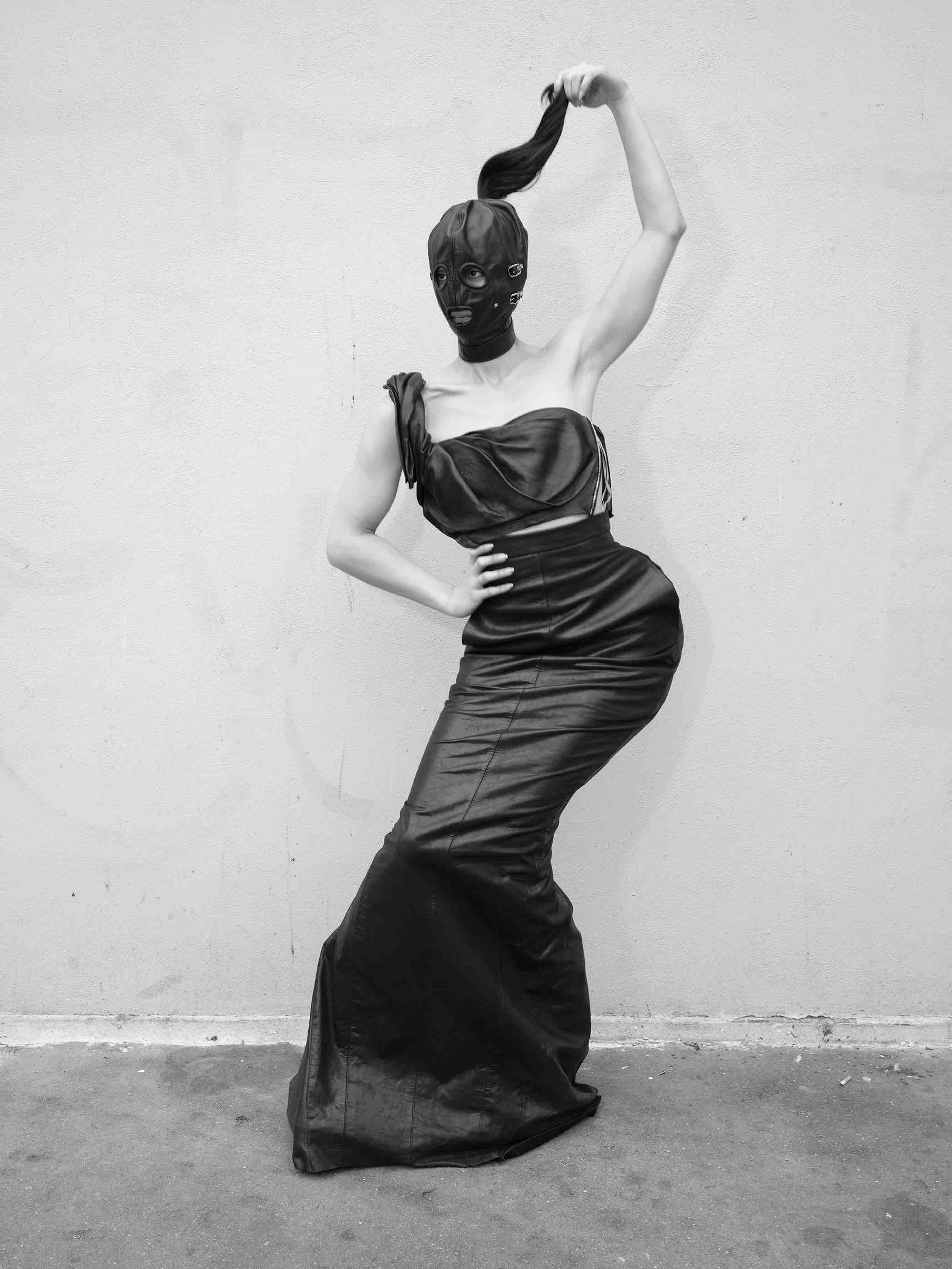 Image 4 of 5 from Alice Rosati