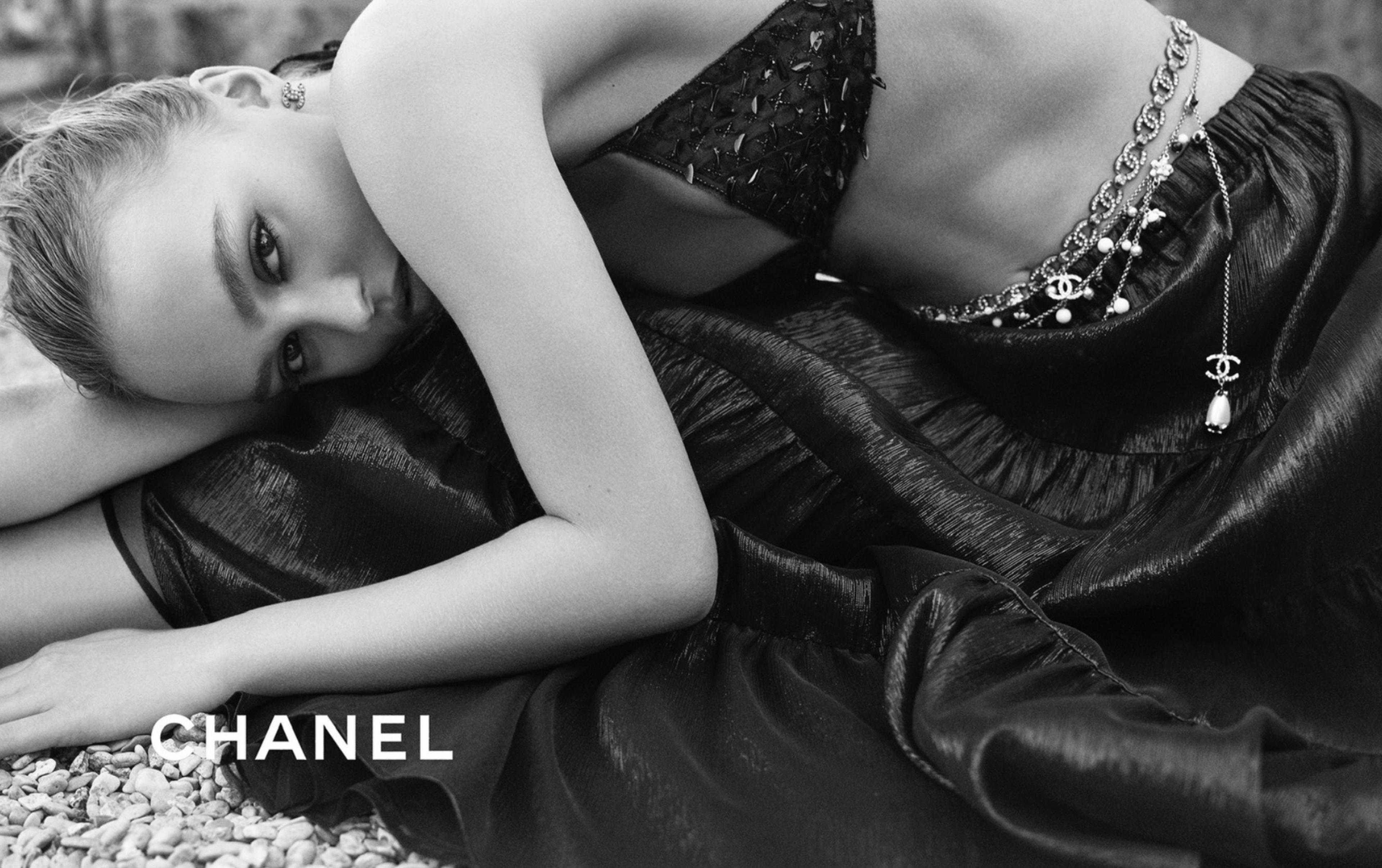 Image from Chanel - Lily-Rose Depp