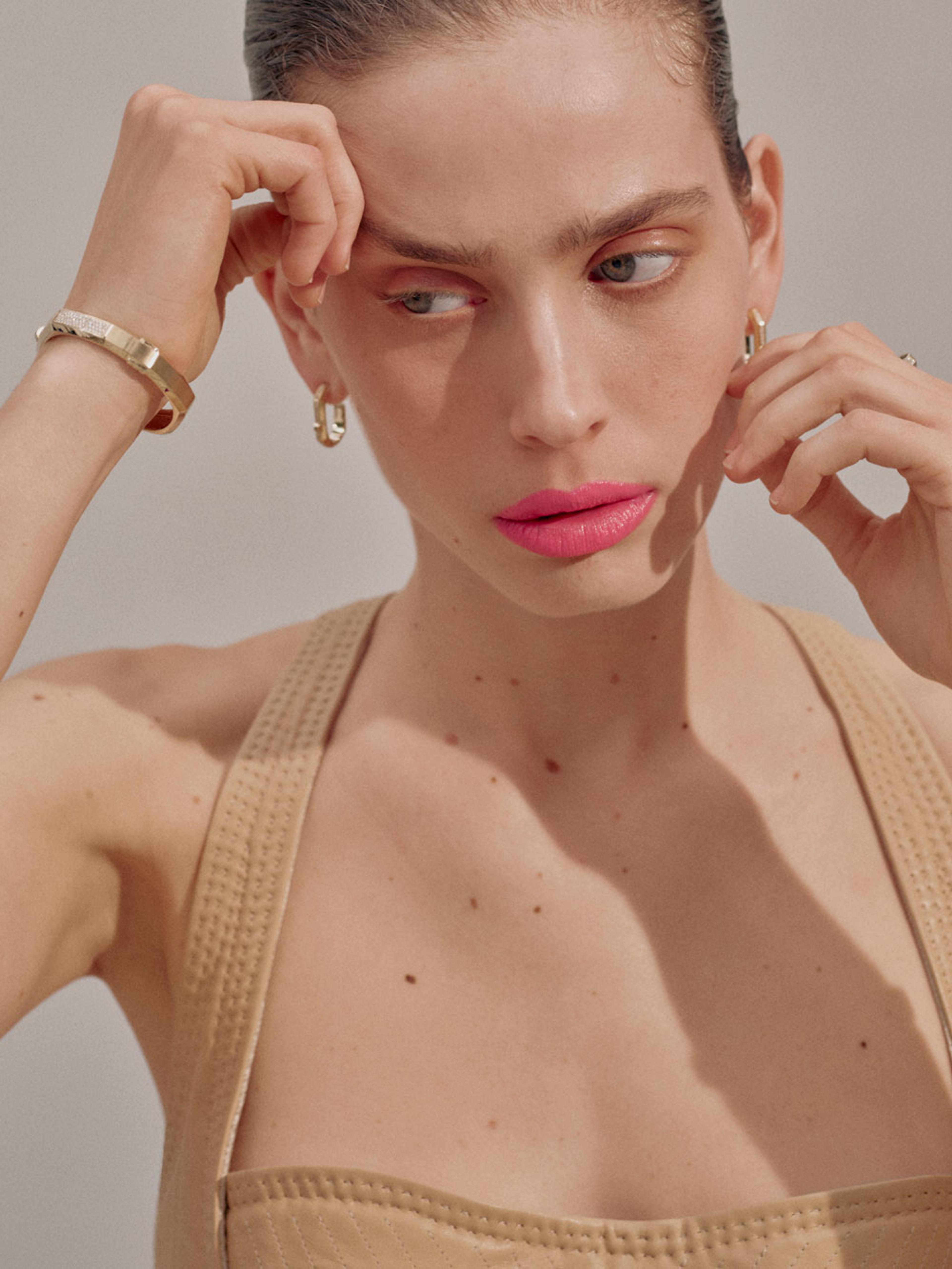 Image 4 of 4 from Cedric Bihr