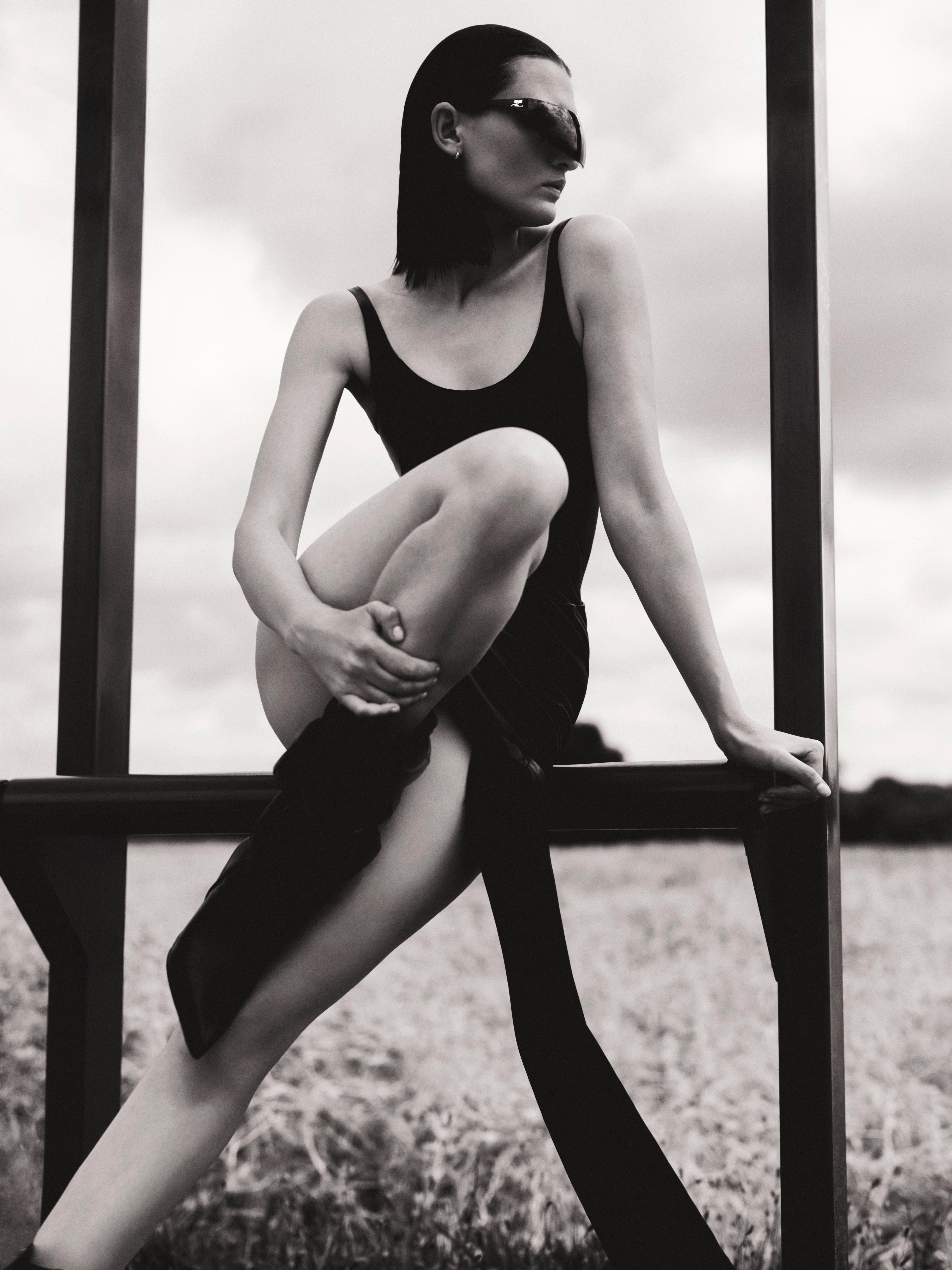 Image 3 of 3 from Iviu Torre