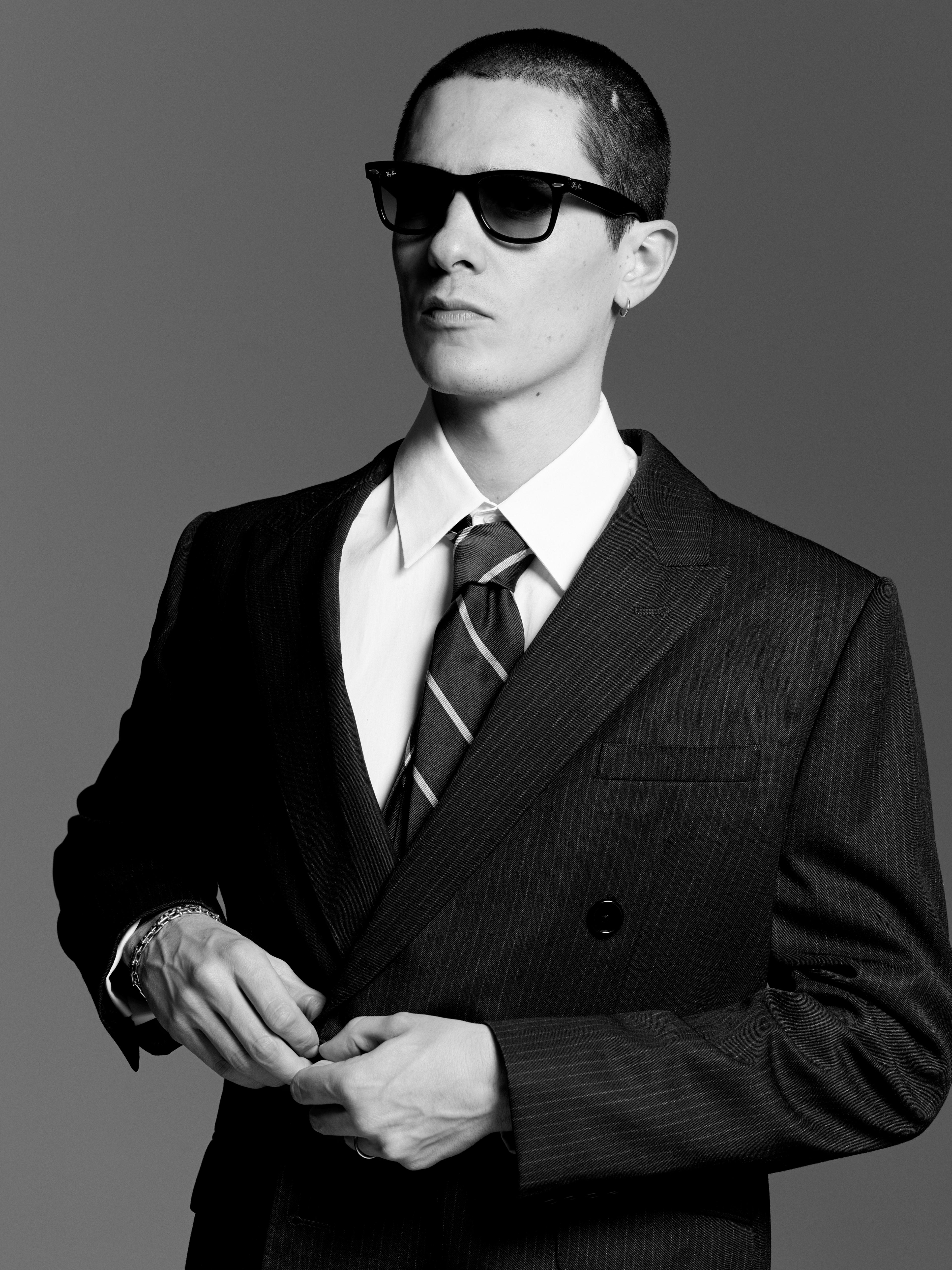 Image 3 of 3 from Chloé Dugast