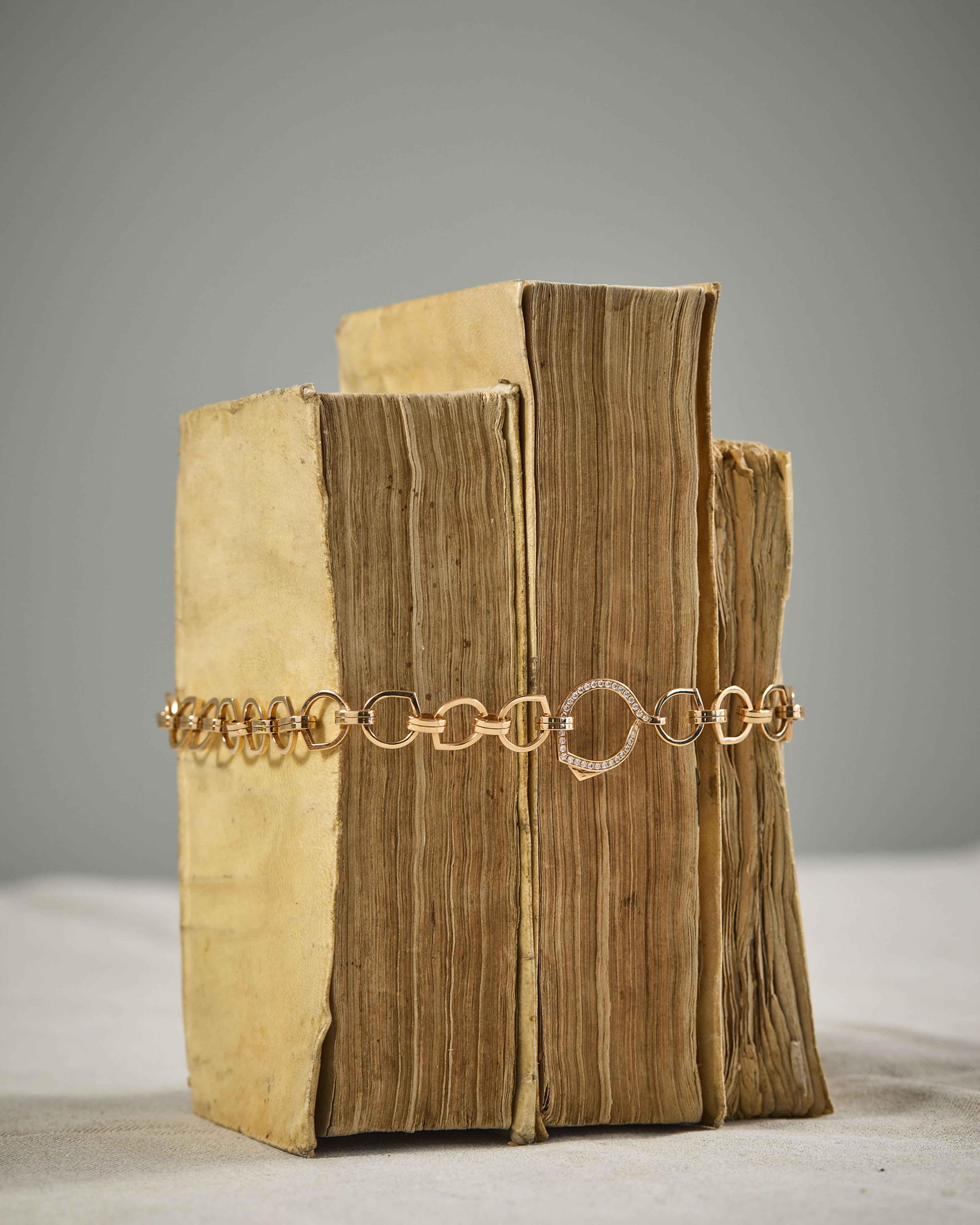 Image from Sauvage & Sauvage