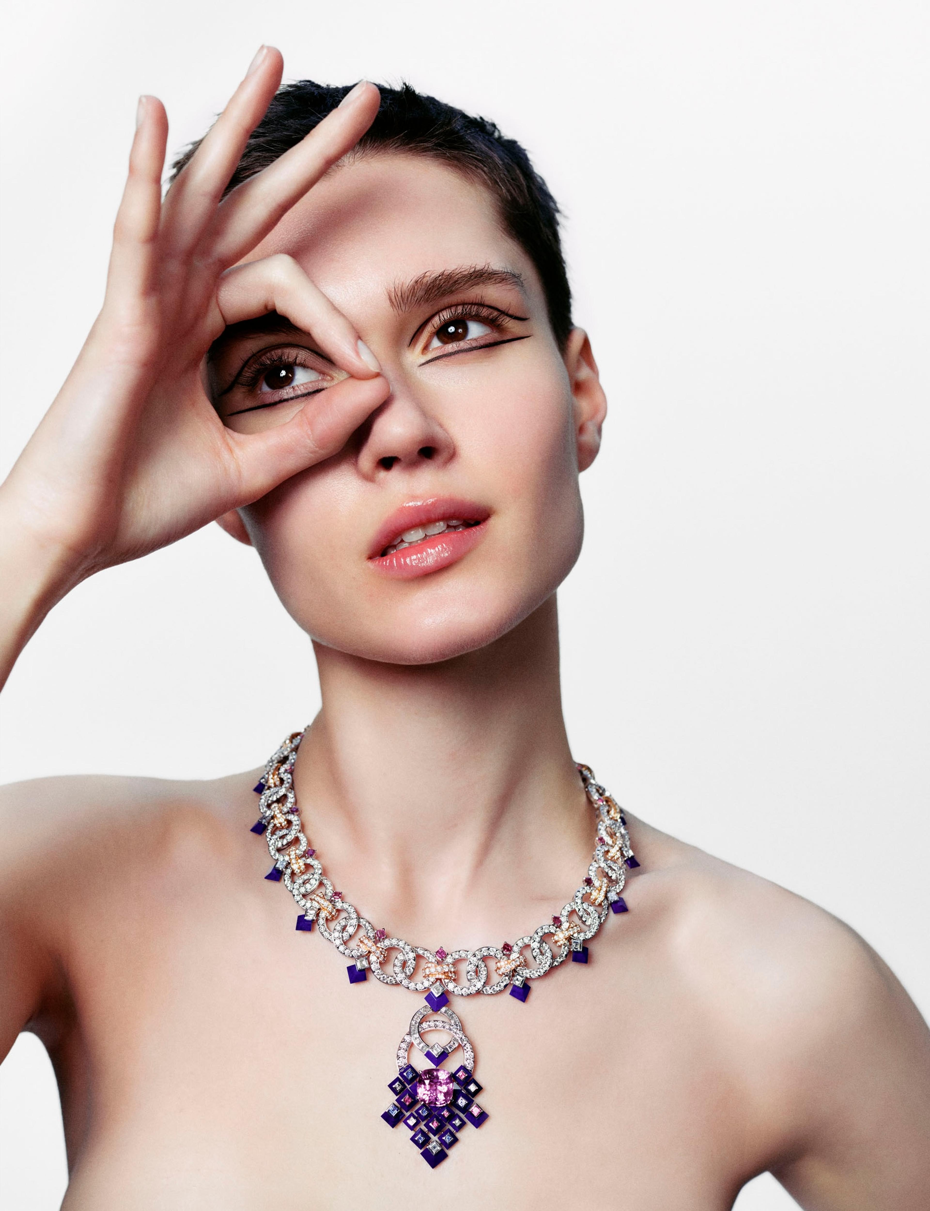 Image from 10 MAG High Jewelry