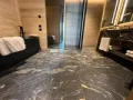 Nero Picasso banyo zemin ve tezgah uygulaması, otel banyosu