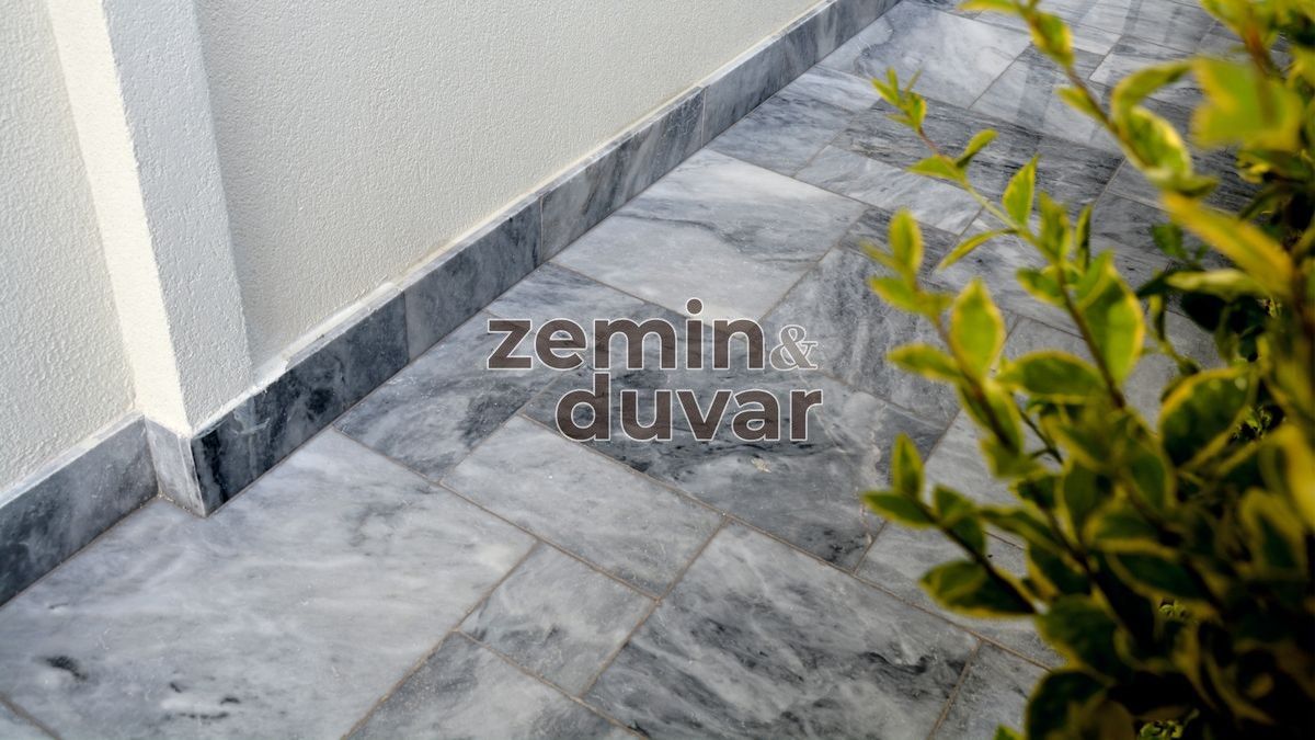 Afyon Gri̇ 3