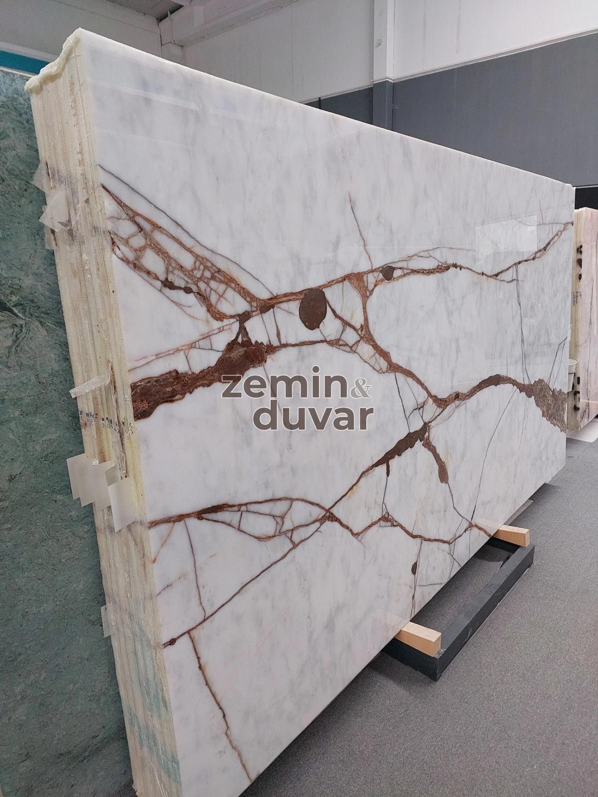 Afyon White Spider 4