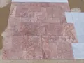 Kırmızı Traverten fransız desenli döşeme örneği, yere serilmiş hali