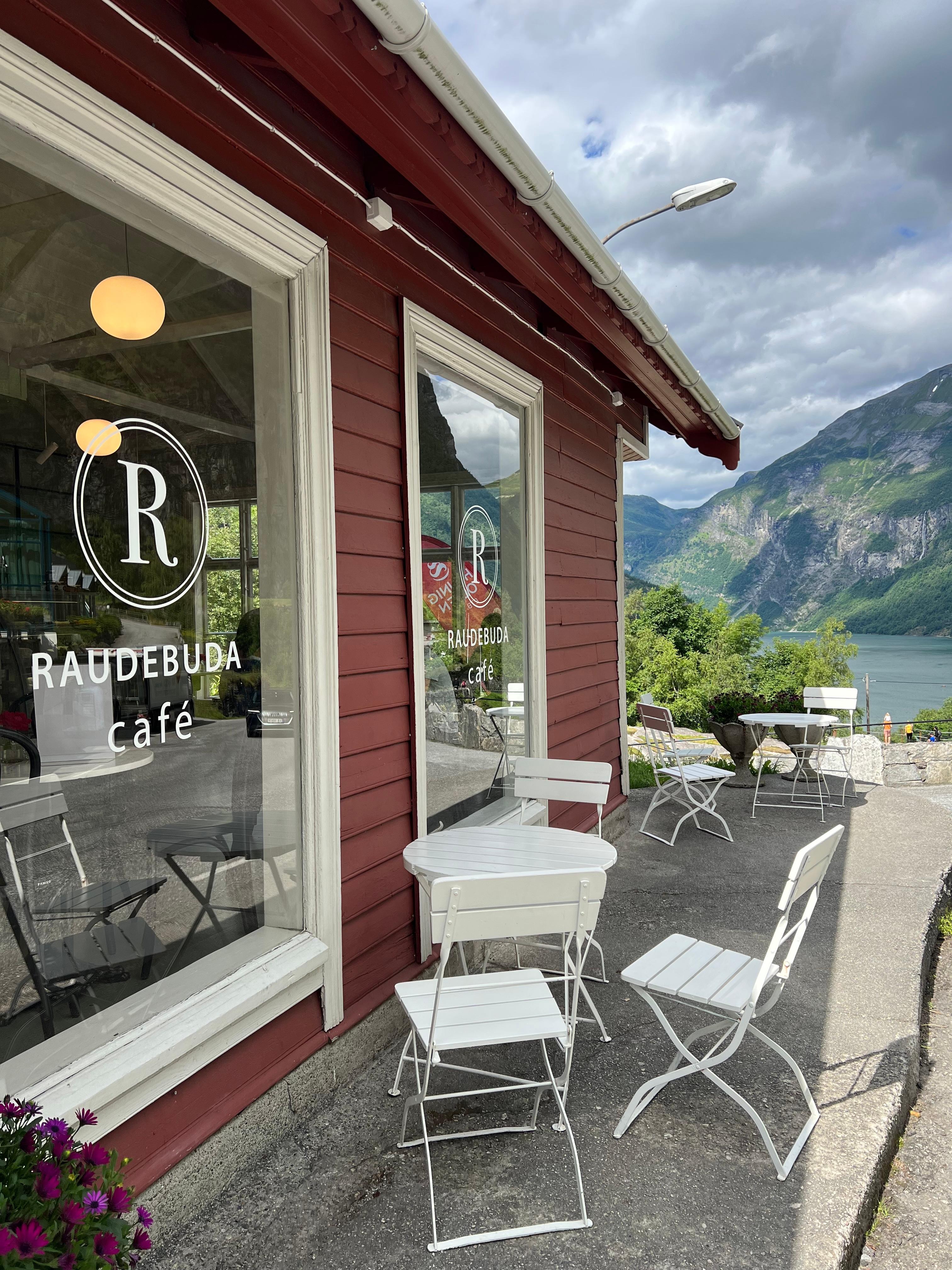 Raudebuda Café