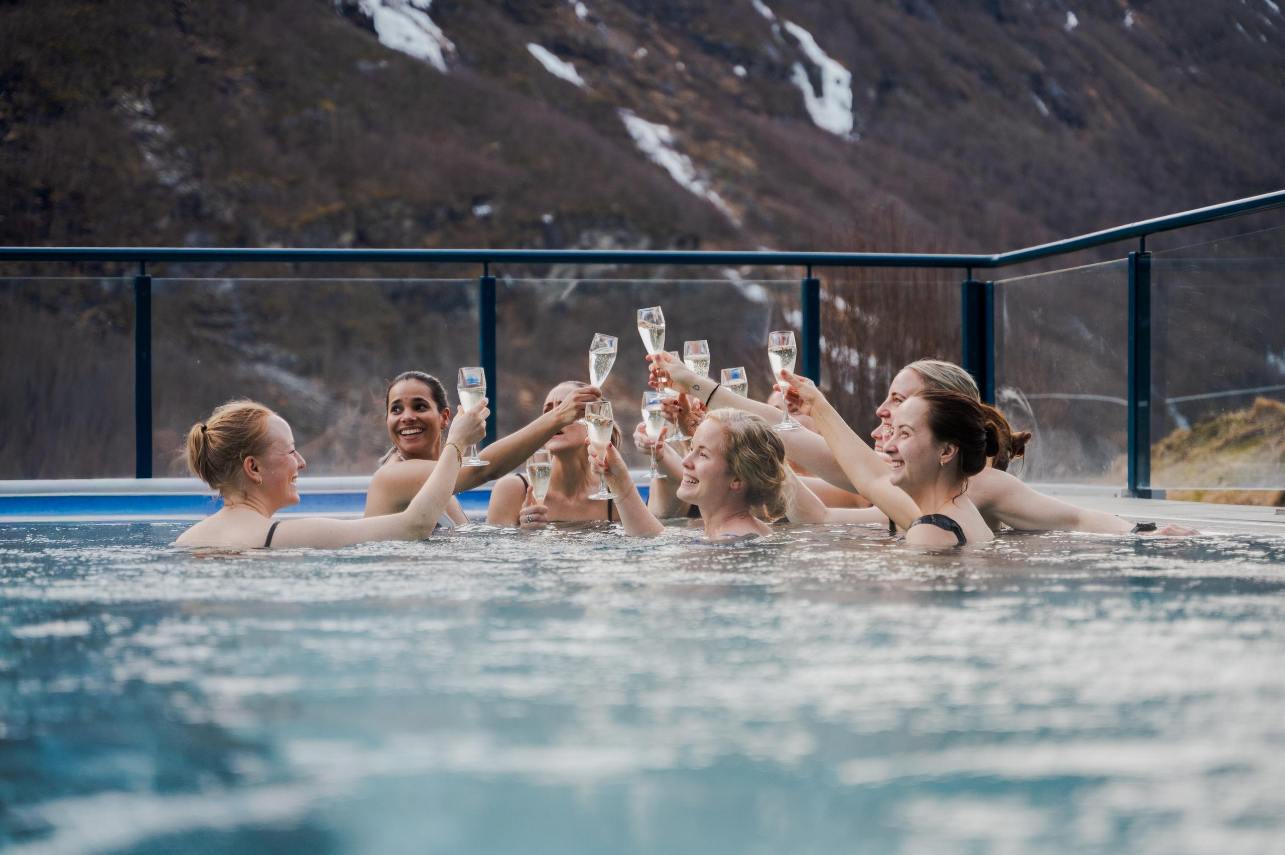 Bobler i bassenget