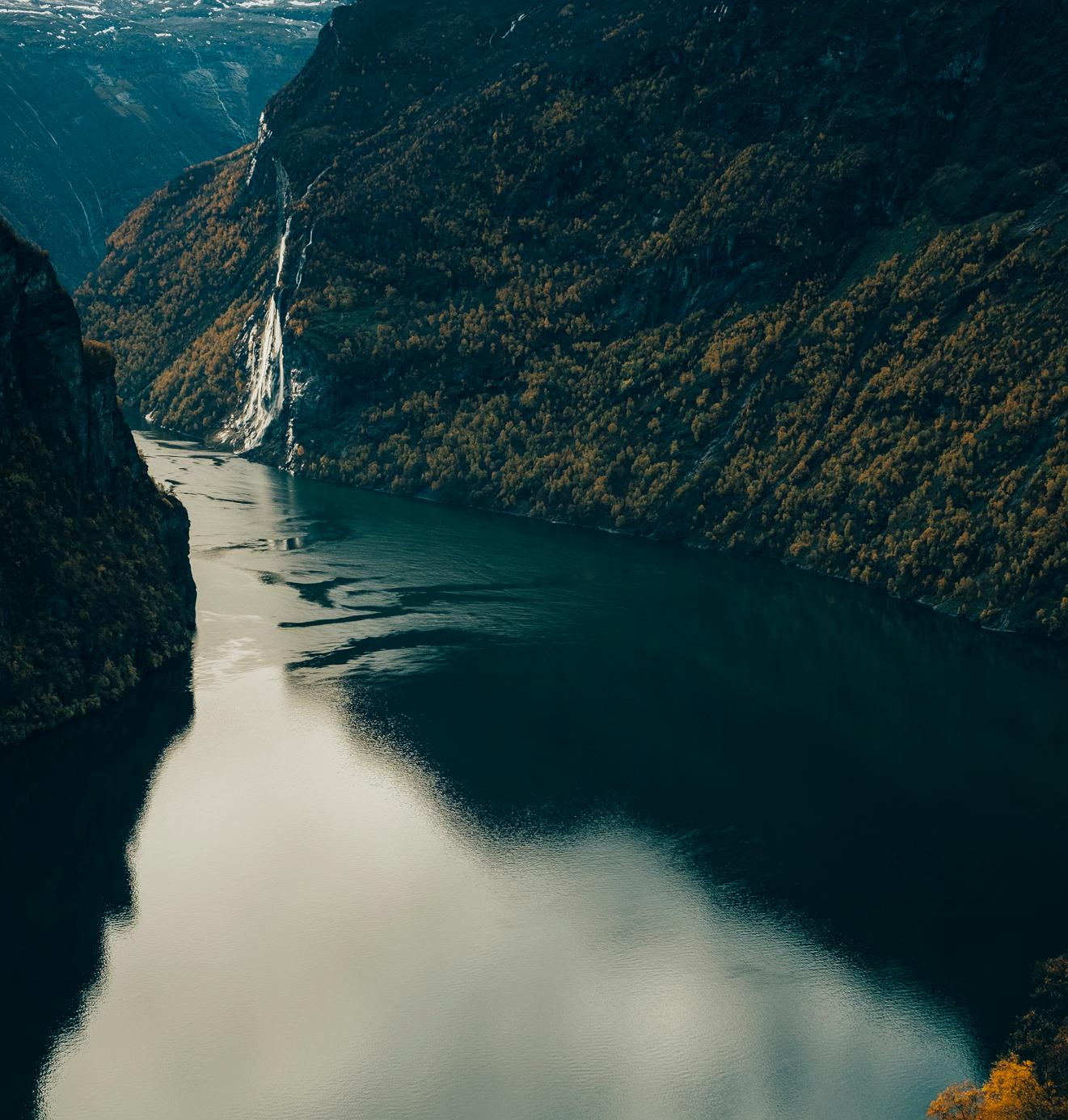 Utsyn frå Ørnesvingane