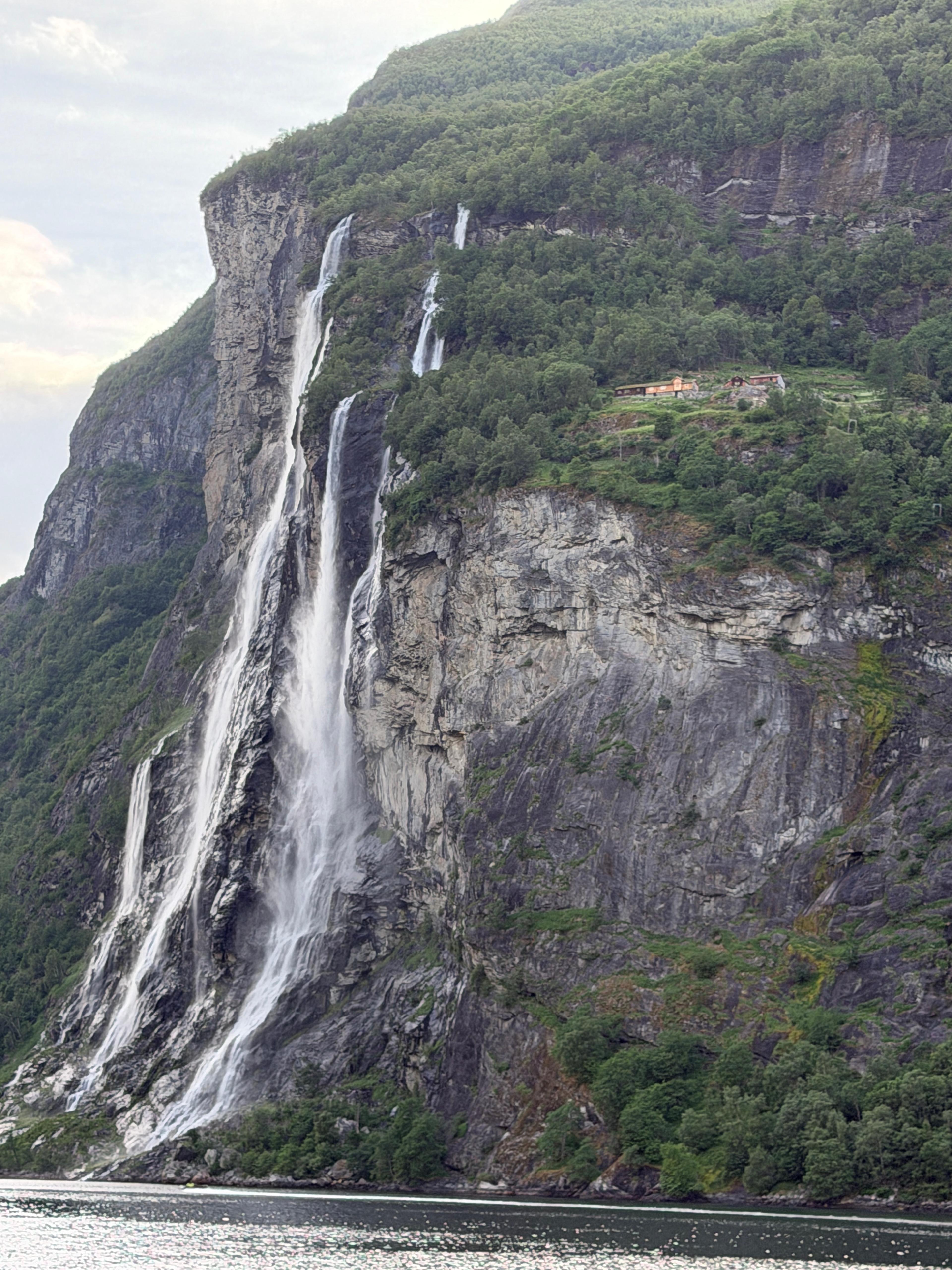 Fossane i Geiranger