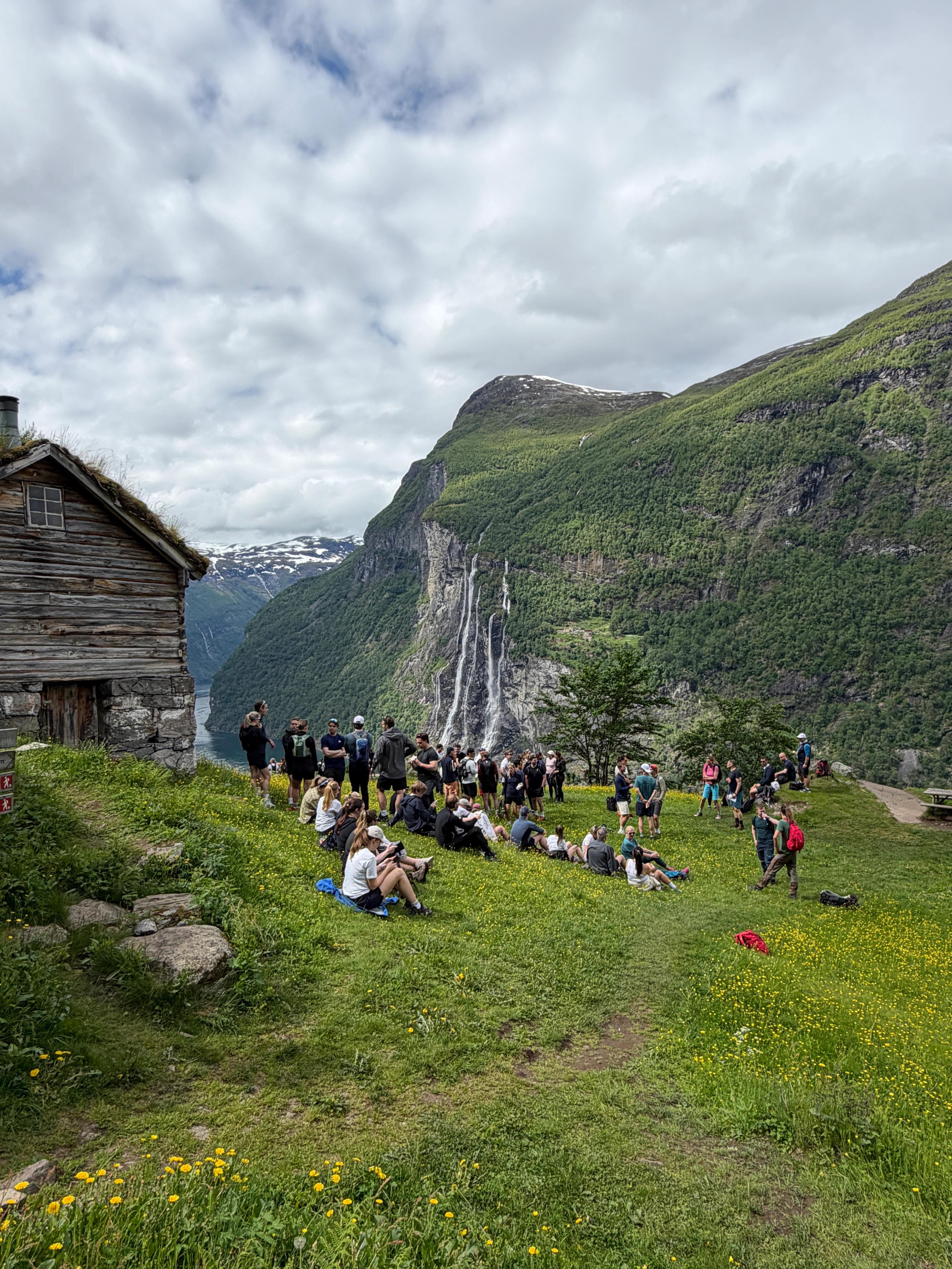 A guided hike to Skageflå to get your pulse up