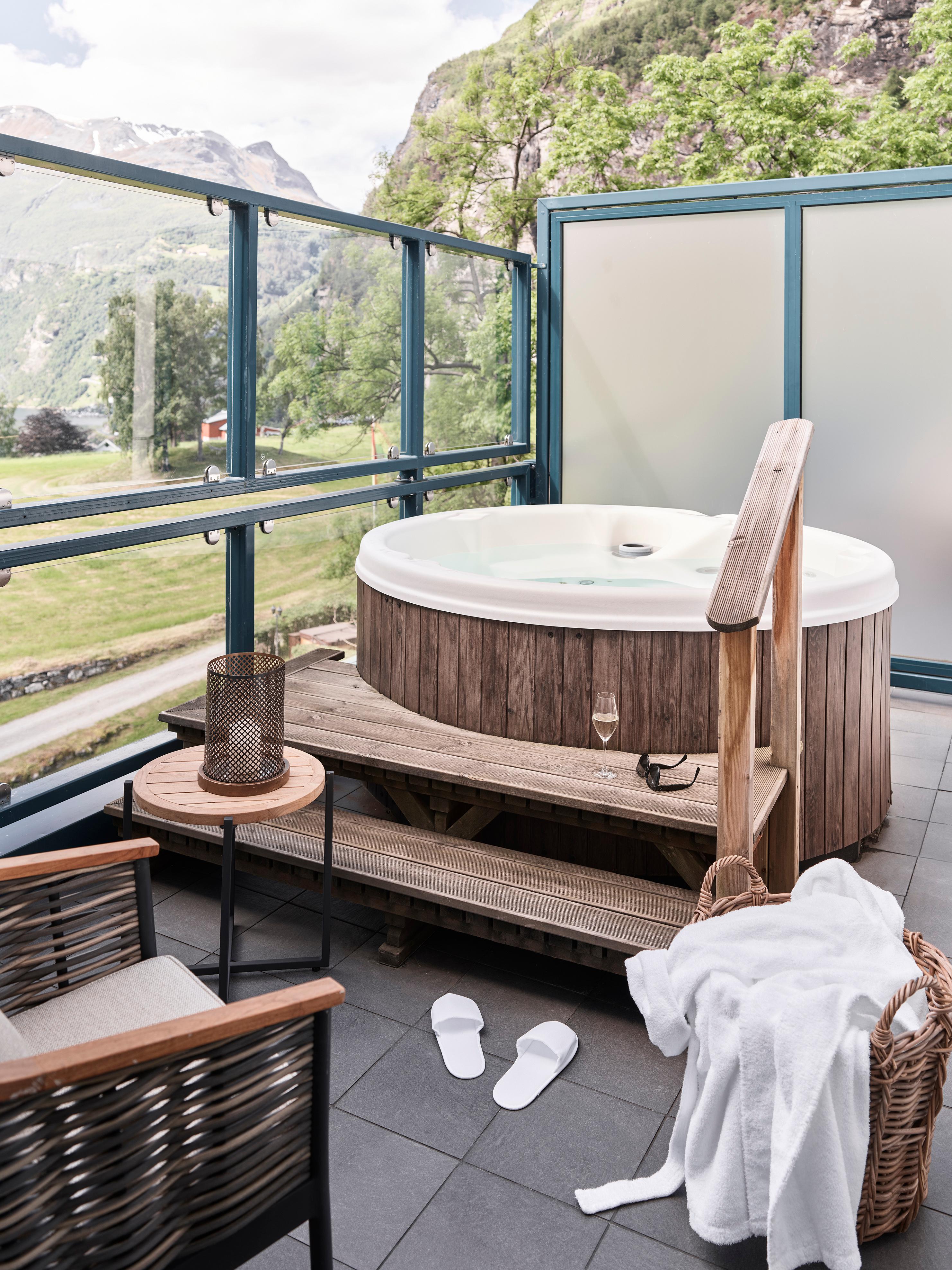 Utsikt frå Spa Suite Geirangerfjord