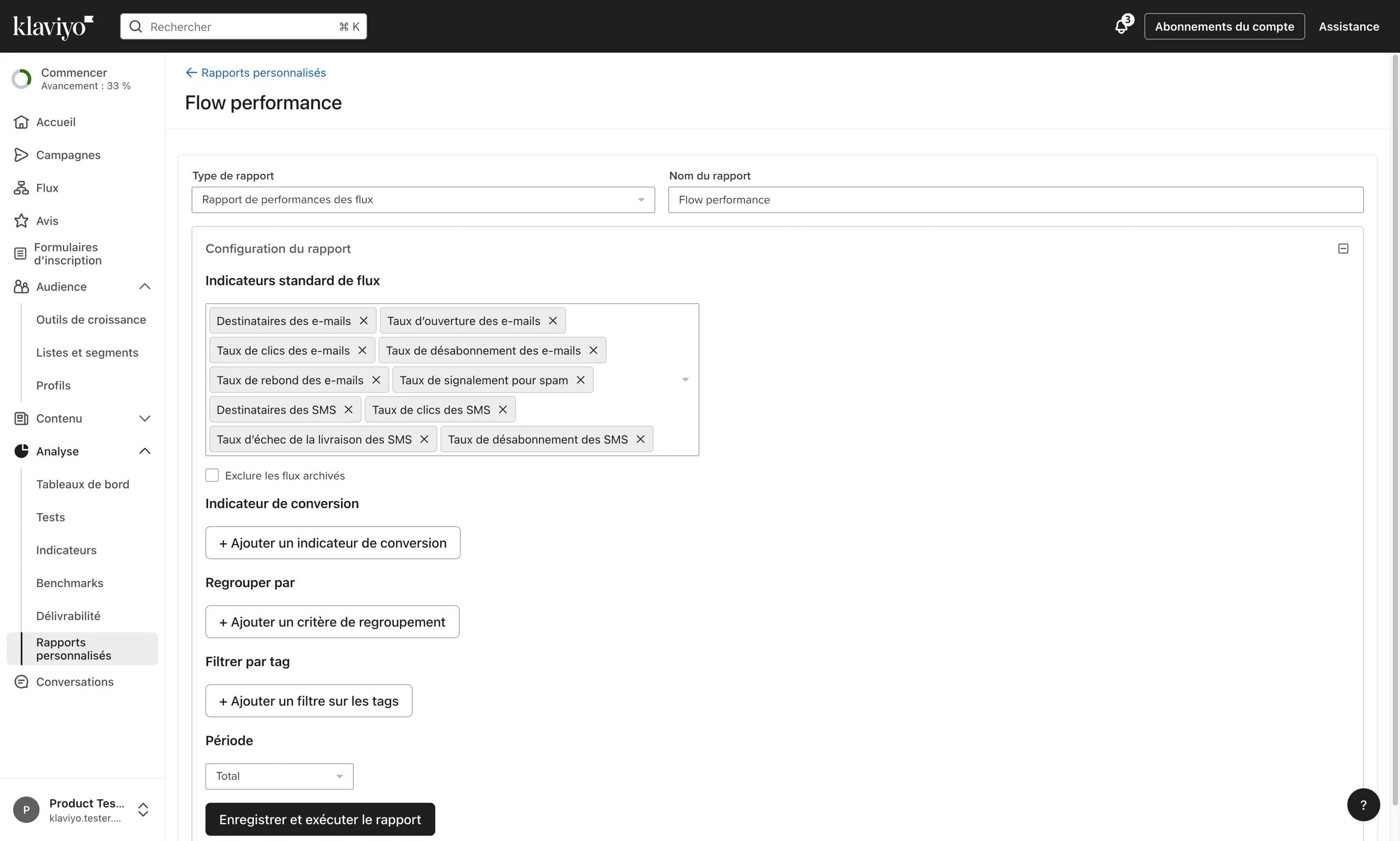 Assistant de création de rapport personnalisé montrant les options de configuration pour un rapport de performance de flux.
