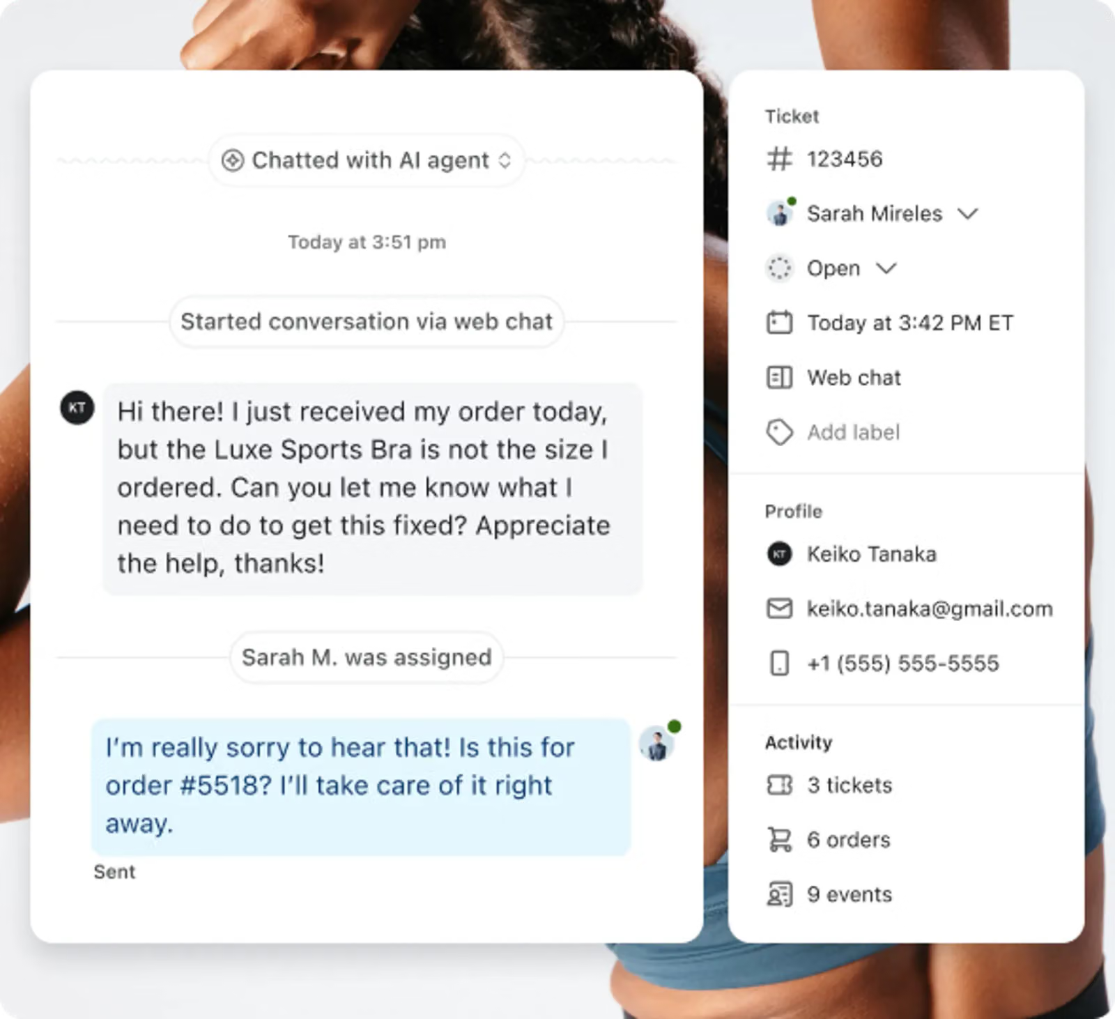 A customer service chat interface displaying a conversation about an incorrect product order, with a sidebar showing ticket and customer information.