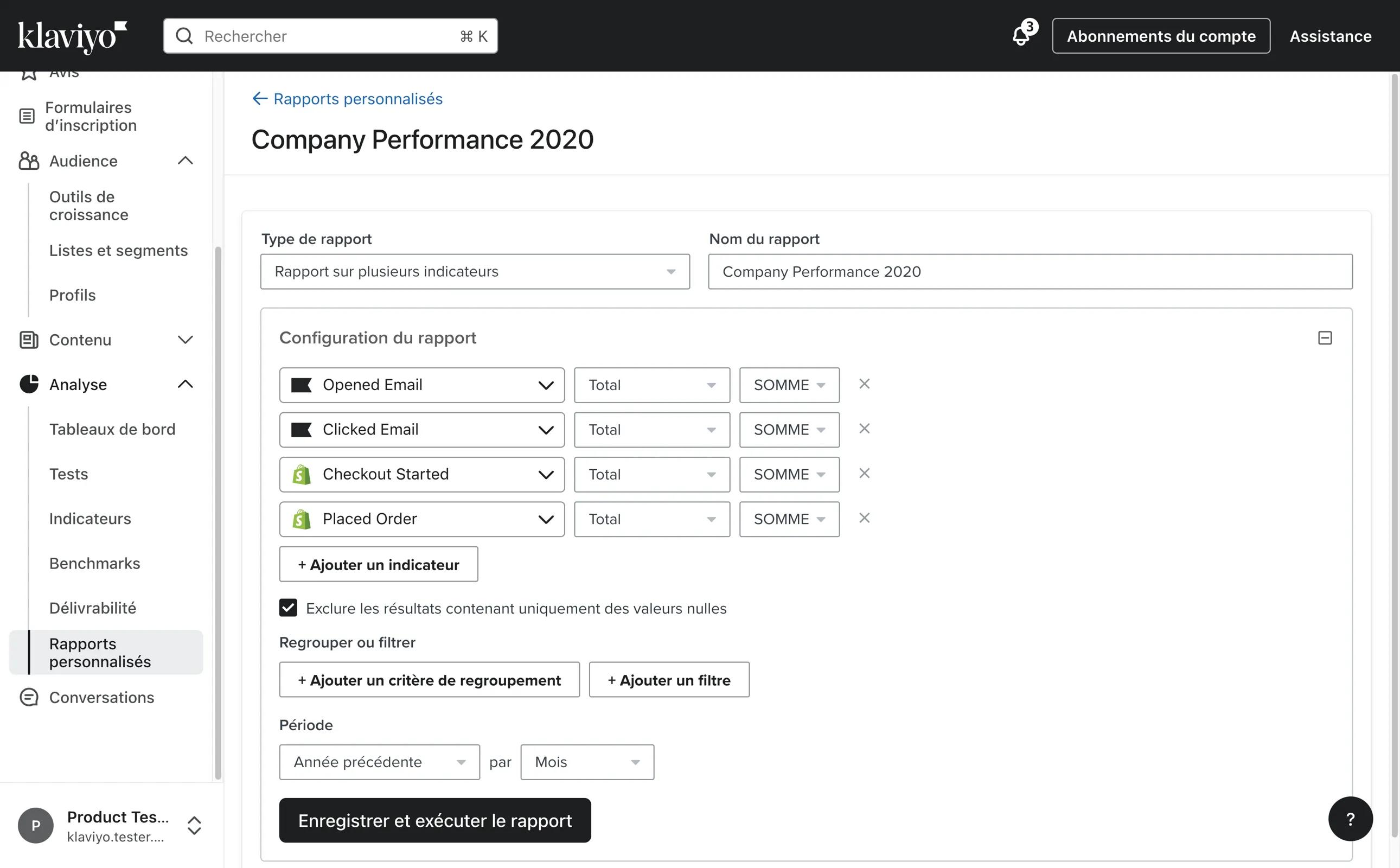 Assistant de création de rapport personnalisé montrant les options de configuration pour un rapport à multi-indicateurs.