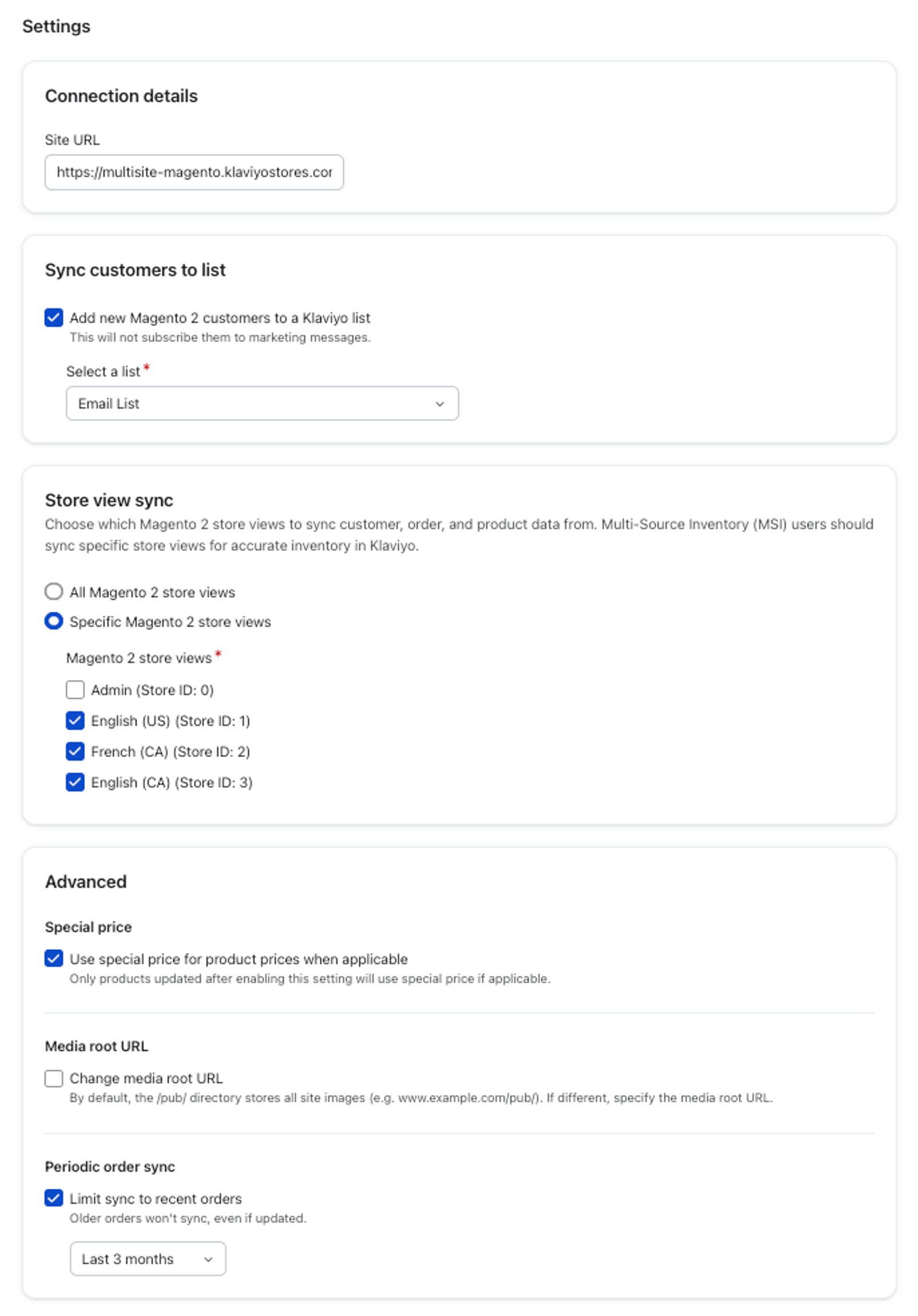 Instellingenpagina voor Magento 2 en Klaviyo integraties met opties voor gegevenssynchronisatie, winkelweergaven en geavanceerde functies.