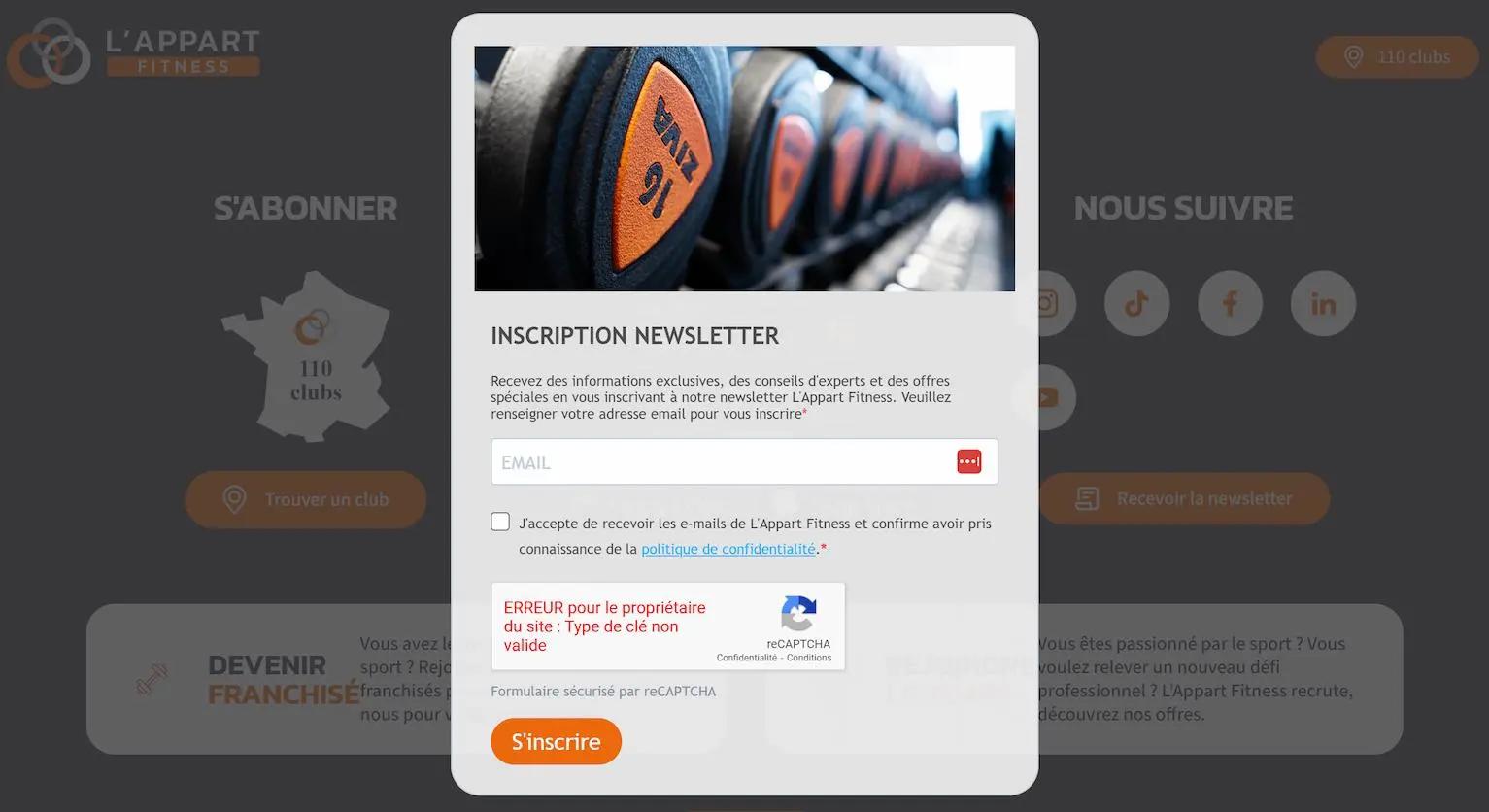 Formulaire d'inscription à la newsletter L'Appart Fitness avec une erreur de reCAPTCHA indiquant "Type de clé non valide".