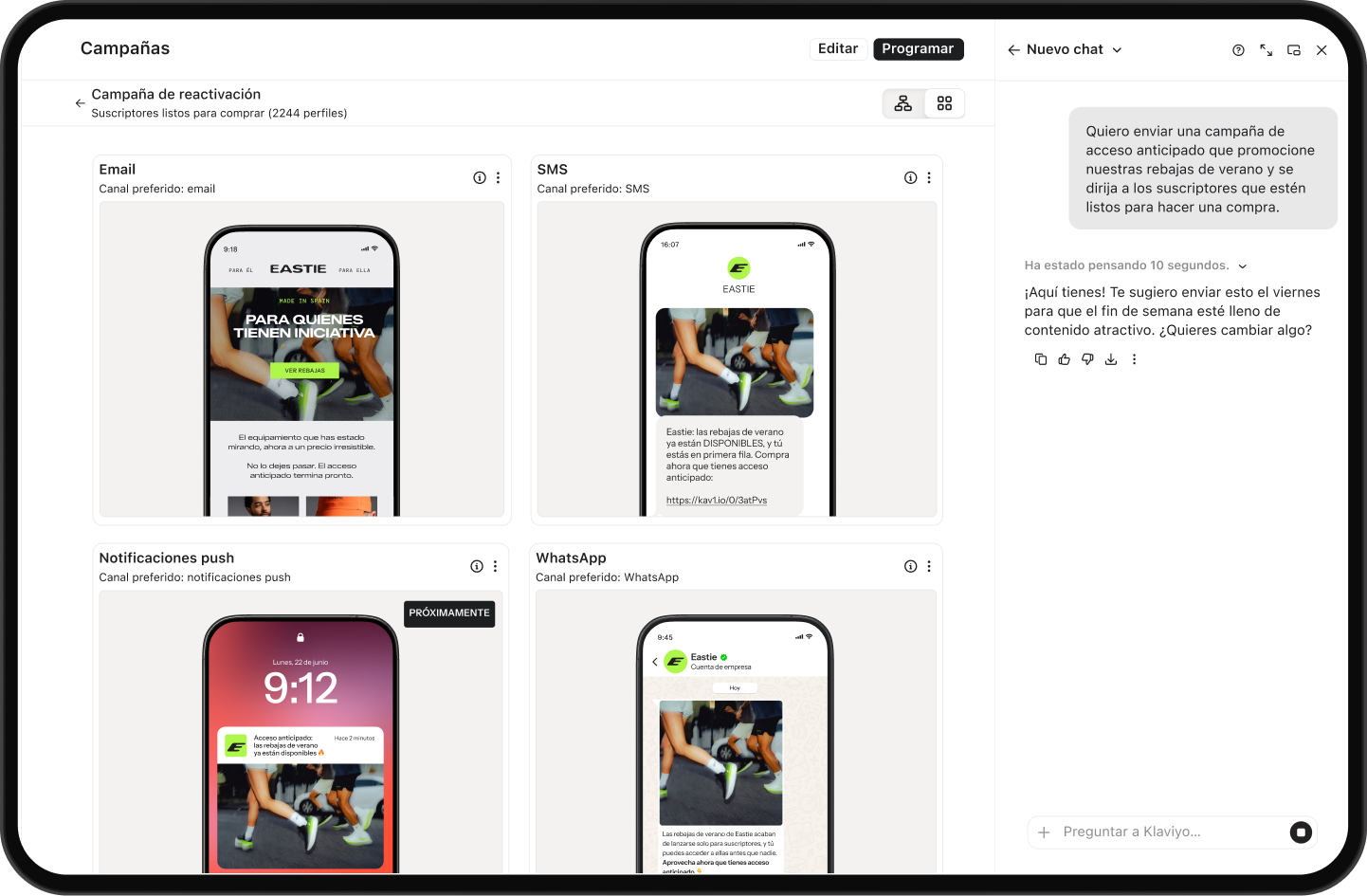 Editor de campaña que muestra vistas previas de email, SMS, notificaciones push y WhatsApp junto a un asistente de chat de IA.